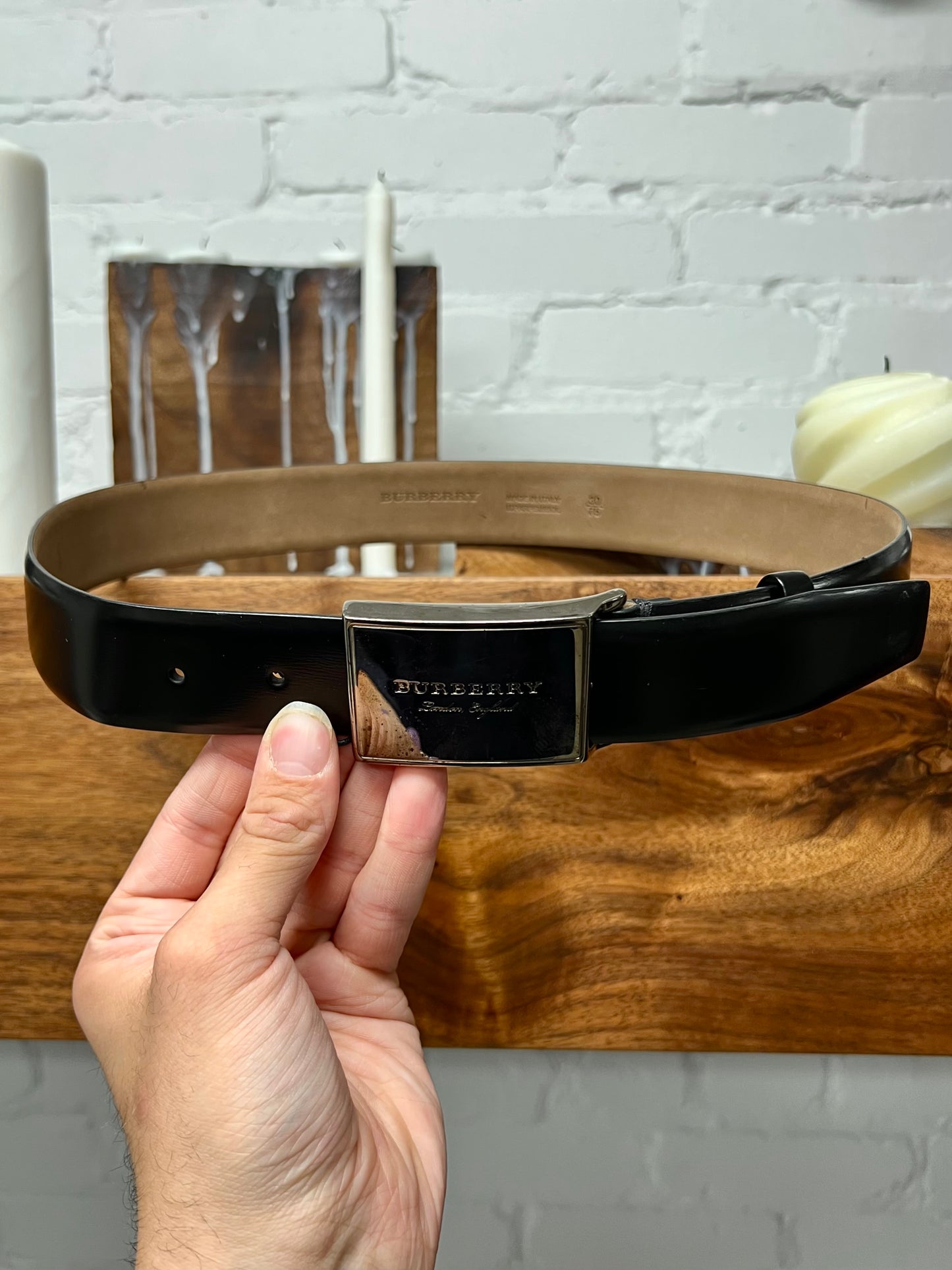 Burberry Silver Engraved Logo Buckle Black Leather Belt