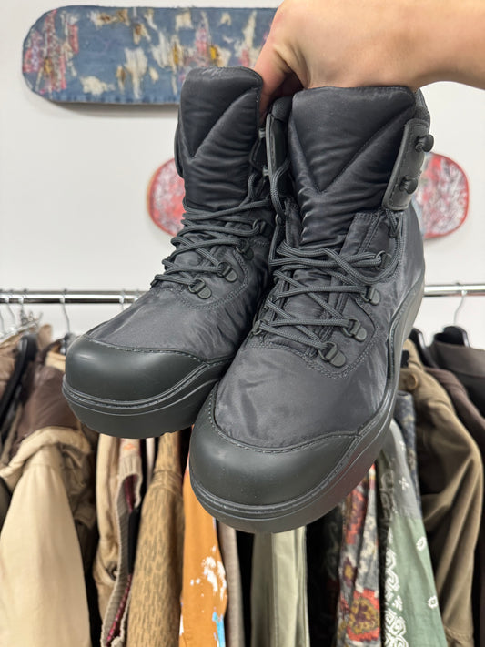 Bottega Veneta ‘Puddle’ Bomber Hiking Boots