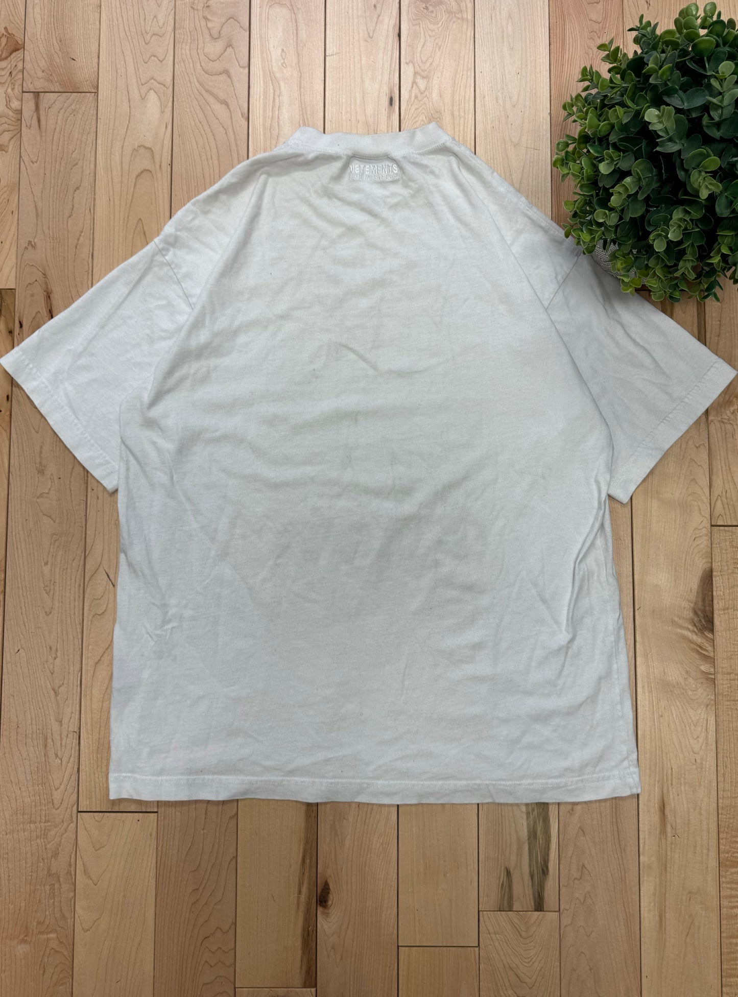 SS2018 Vetements Calendar Graphic T-Shirt