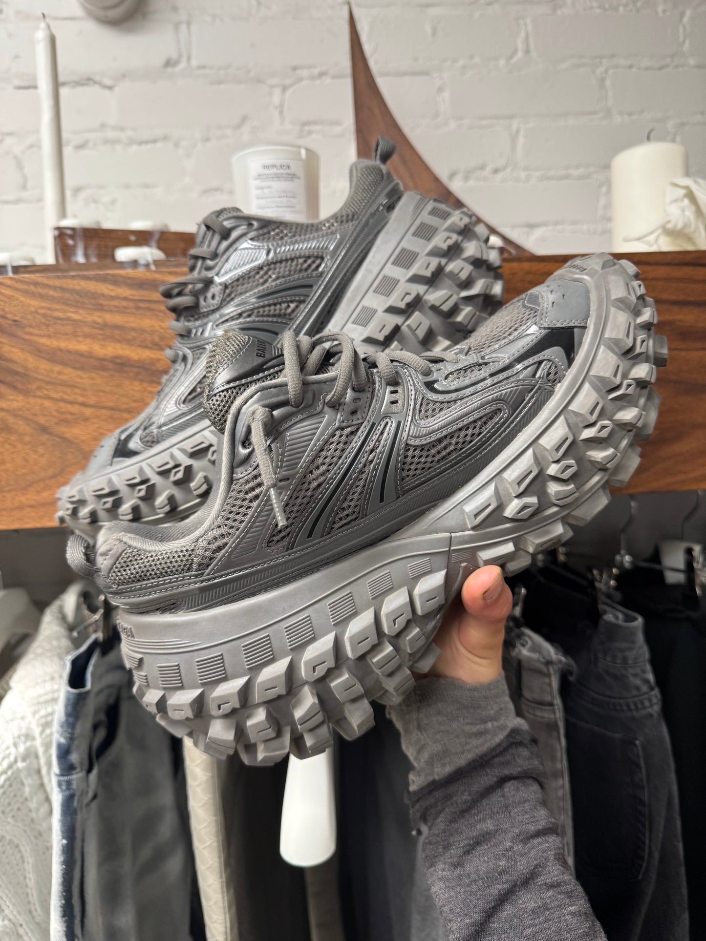 Balenciaga ‘Defender’ Grey ‘Tire Track’ Bounce Low Top Sneakers