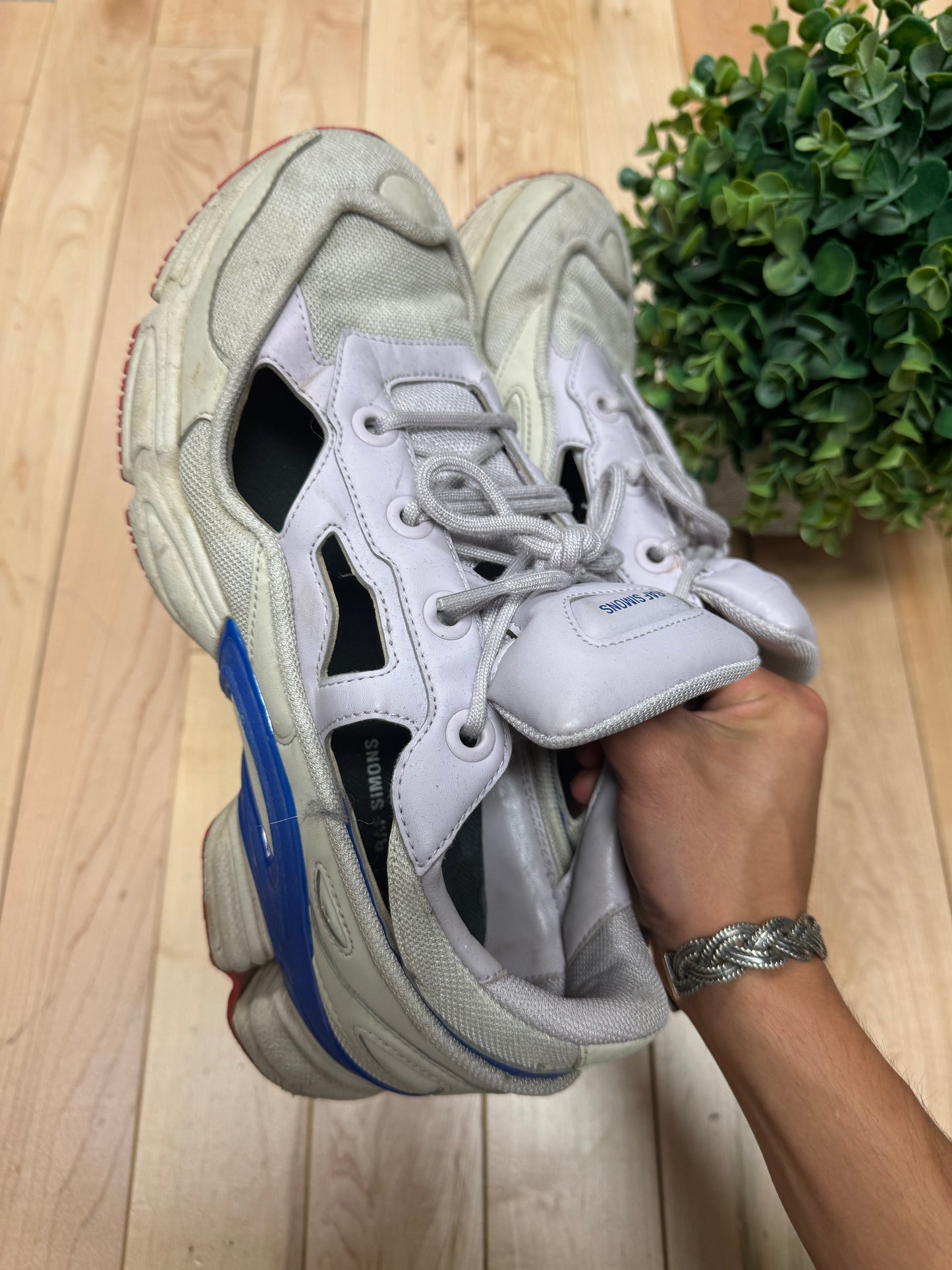 Raf Simons Ozweegos ‘Cutout’ Low Top Sneakers