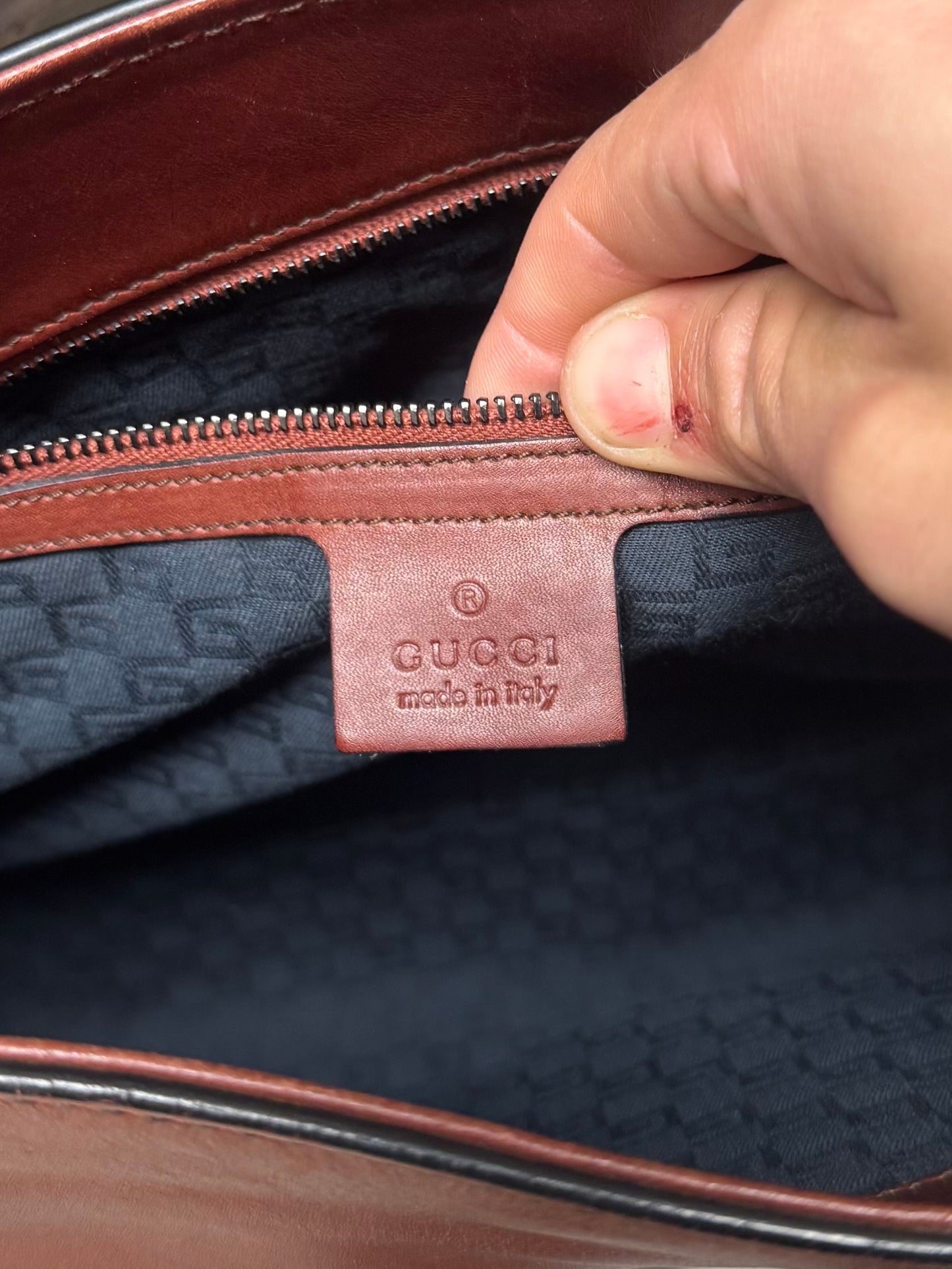AW2002 Gucci by Tom Ford ‘Burnt Gradient’ Red Calfskin Leather Shoulder Bag