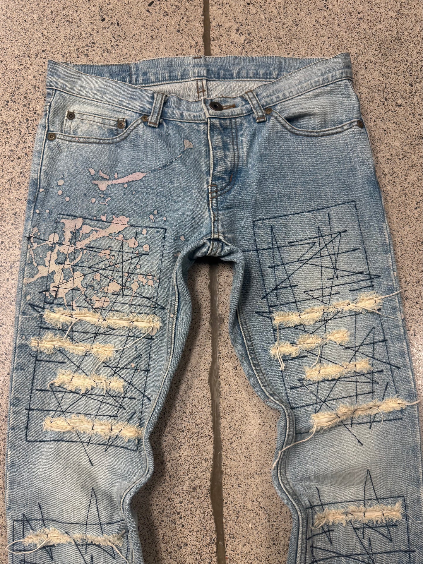 Hysteric Glamour Distressed Repair Light Wash Skinny Denim