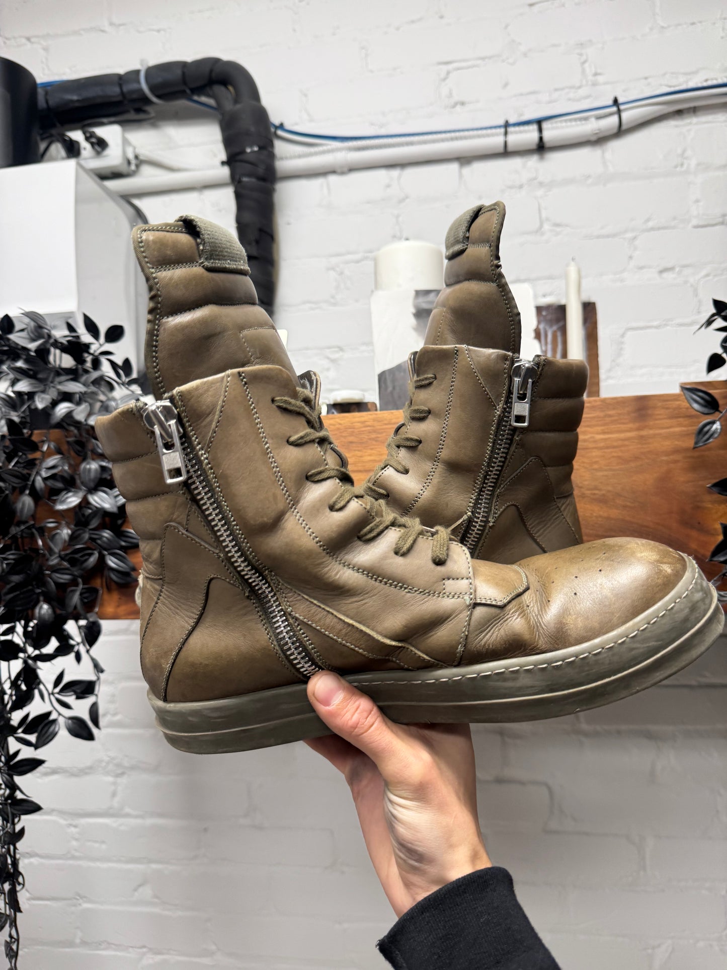 SS2016 Rick Owens ‘Cyclops’ Murky Brown Leather Geobaskets