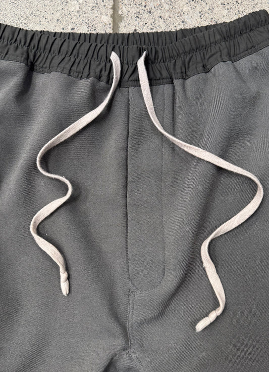 AW2016 Rick Owens ‘Mastadon’ Dark Dust 3/4 Drop Crotch Pod Shorts