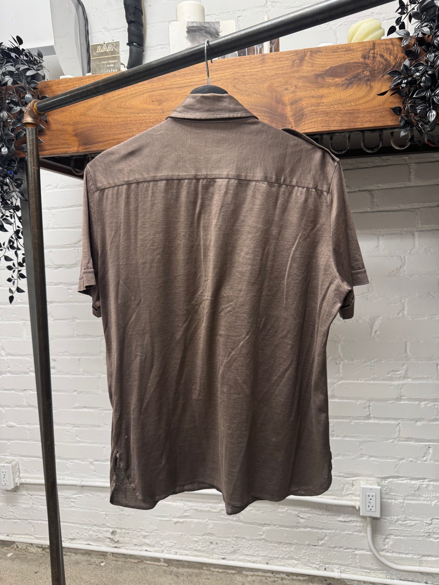 2000s Gucci ‘Epaulette’ Detailed Gloss Brown Short Sleeve Shirt