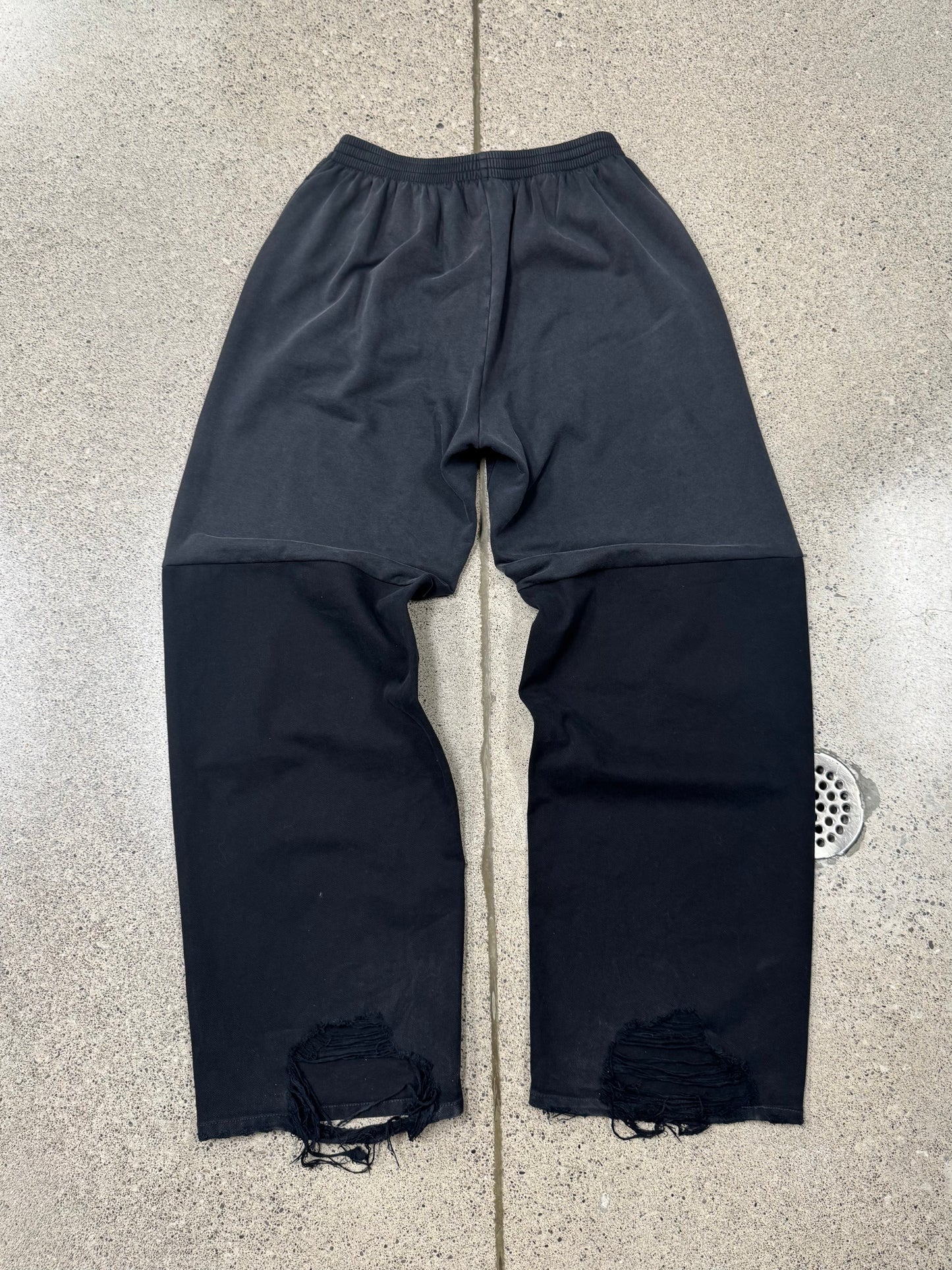 SS2023 Balenciaga ‘Mudshow’ Hybrid Black Sweat-Pant/Denim