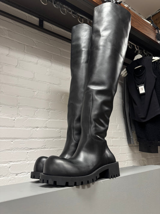Balenciaga Over Knee Length ‘Hummer’ Extra Tall Platform Leather Boots