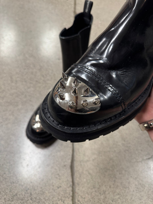 Alexander McQueen Studded Silver Toecap Leather Chelsea Boots