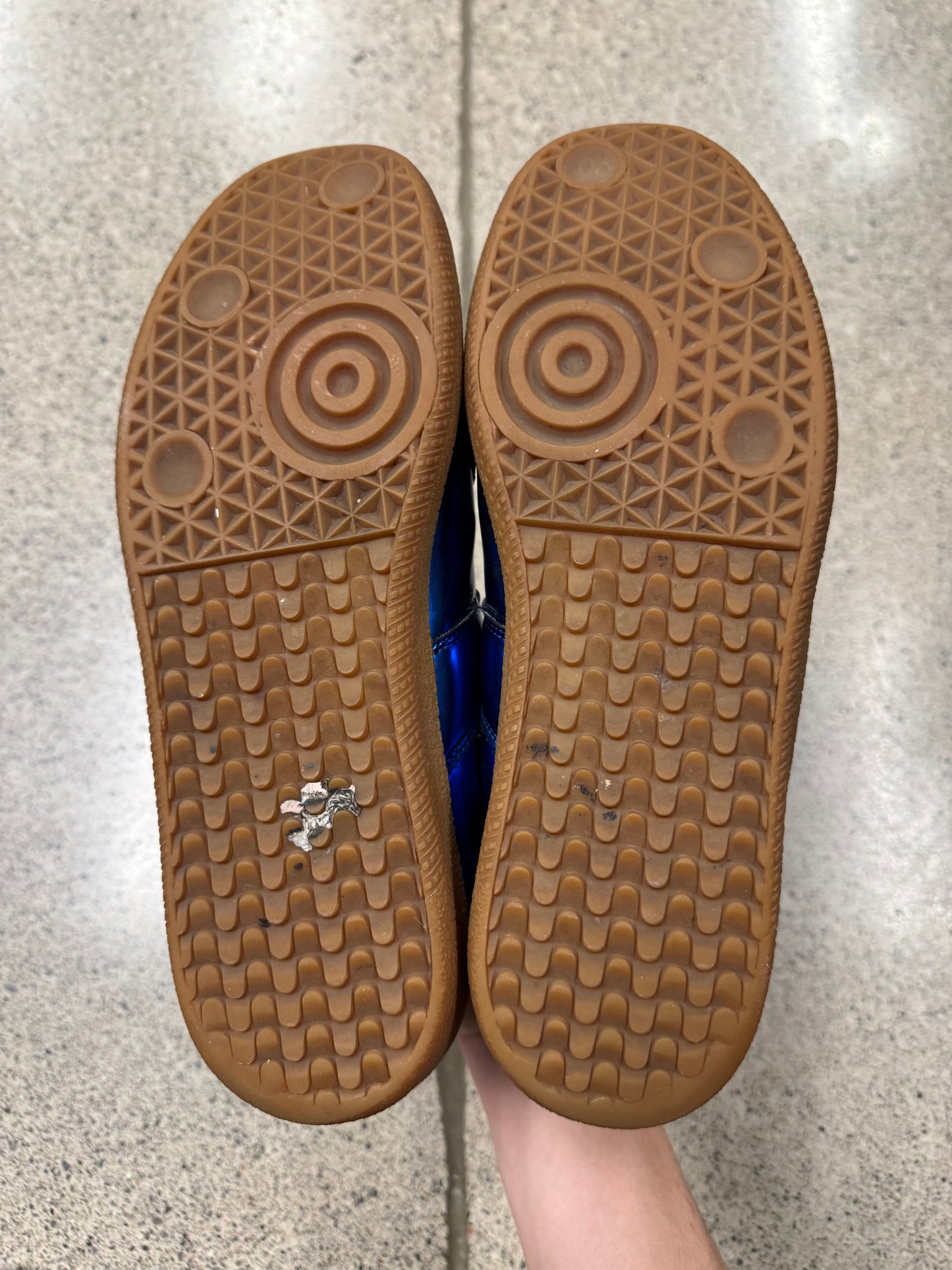 Maison Margiela Replica ‘G.A.T.’ Low Top Sneakers