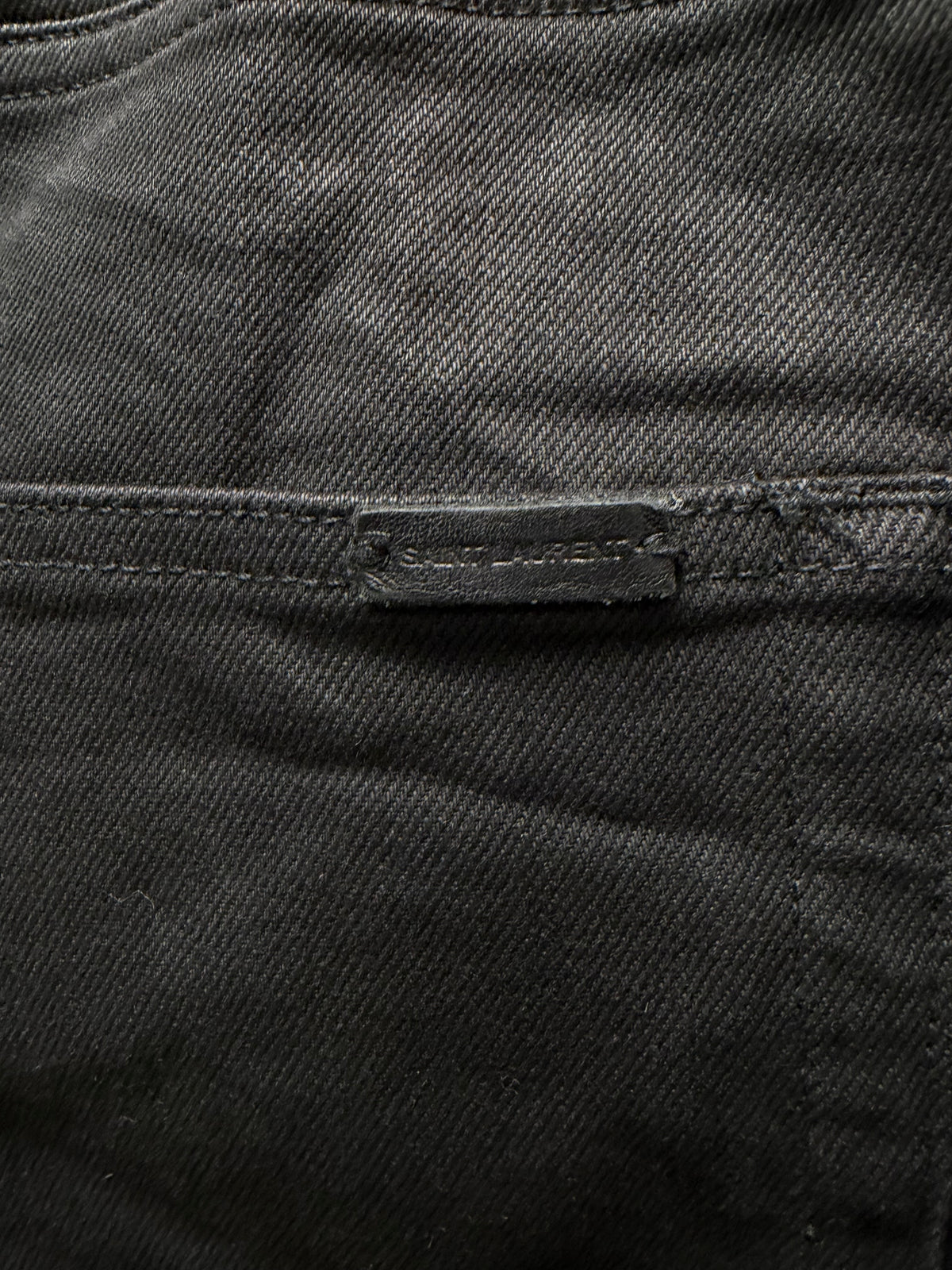 2020 Saint Laurent ‘D02’ Classic Black Skinny Jeans