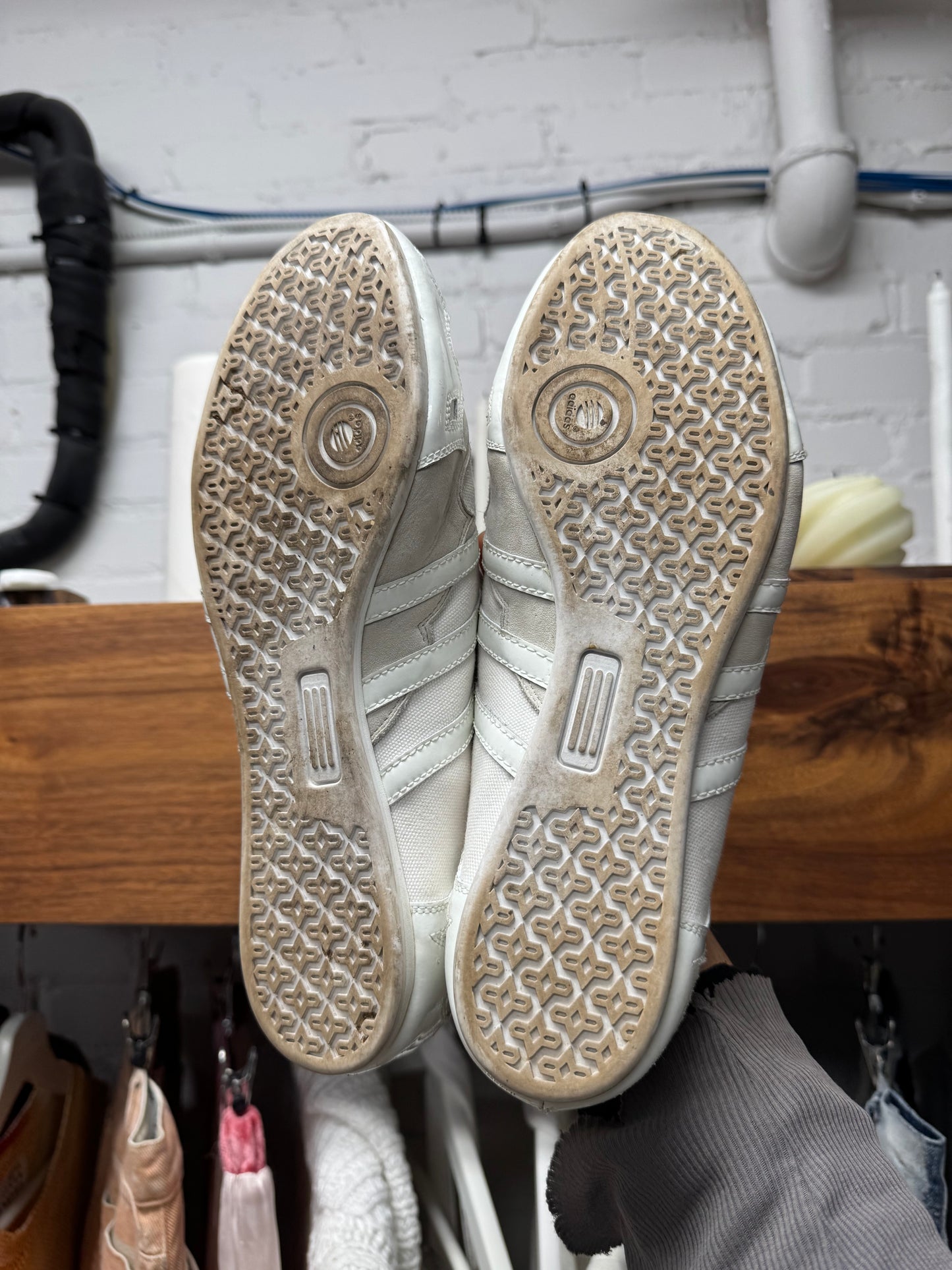 SS2002 Yohji Yamamoto x Adidas Y-3 ‘Prajna’ Low Top Sneakers