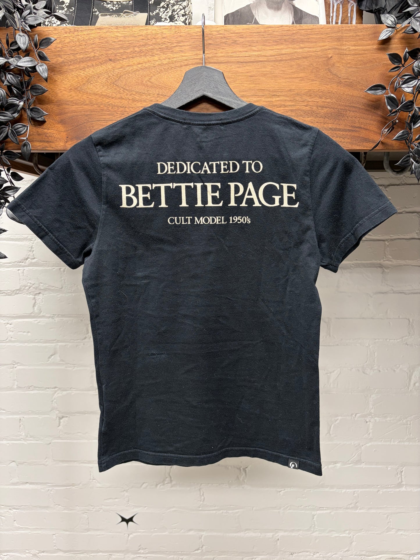 Hysteric Glamour ‘Bettie Paige’ Black/White Photo T-Shirt