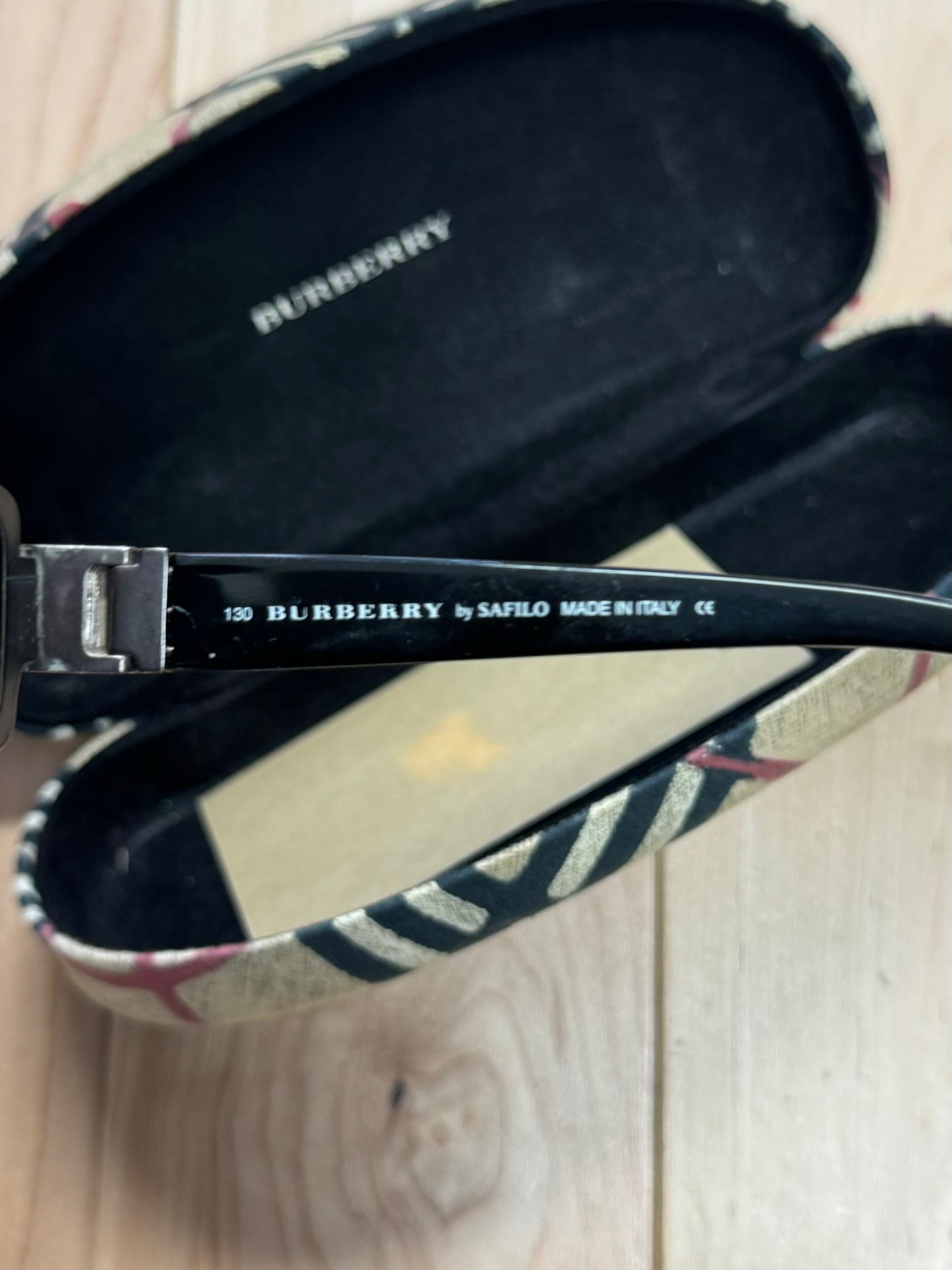 Burberry ‘Nova Check’ Silver/Black Rectangle Sunglasses