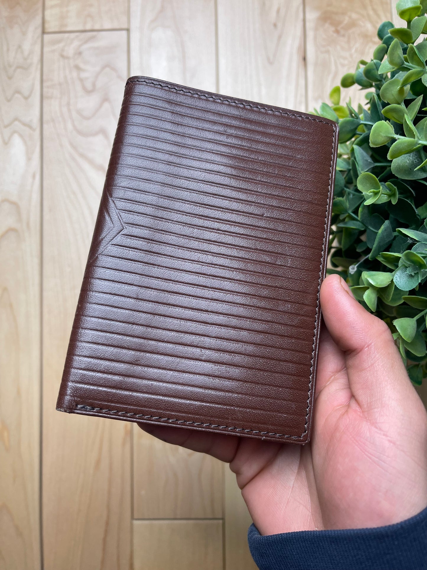 Versace Ribbed Brown Leather Cardholder Long Wallet