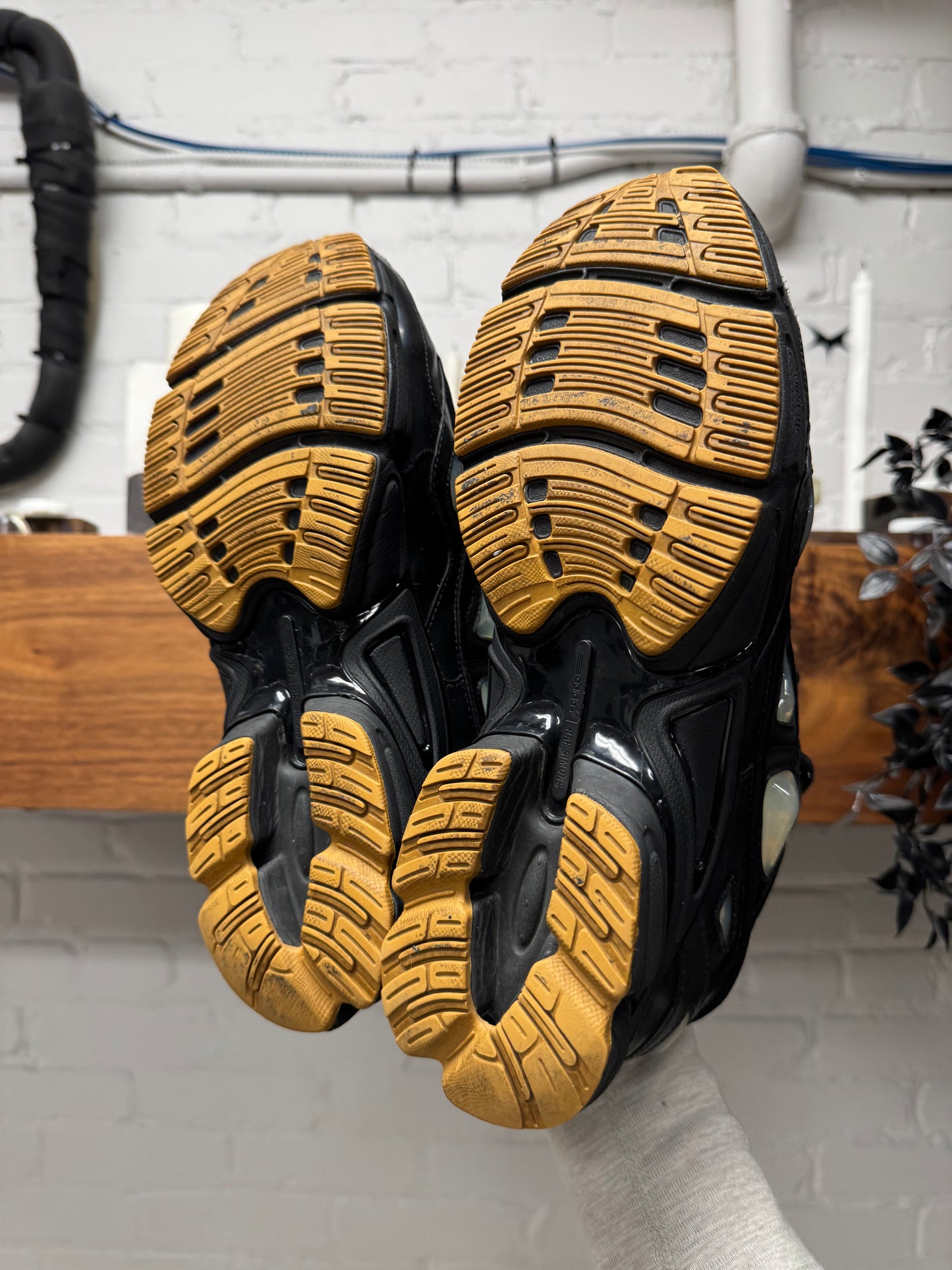 Raf Simons Ozweegos V3 ‘Bunny’ Black/Gum Sole Low Top Sneakers