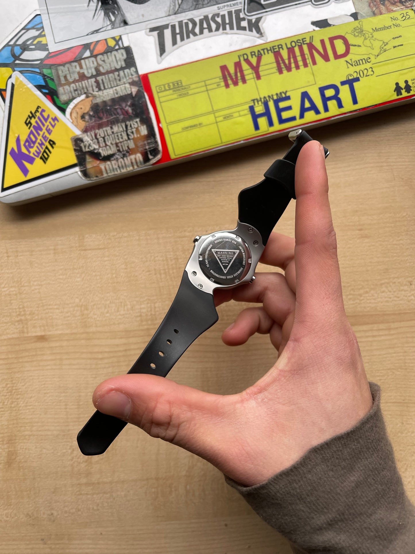 2001 Oakley Crush Silver/Black Glow In The Dark Watch