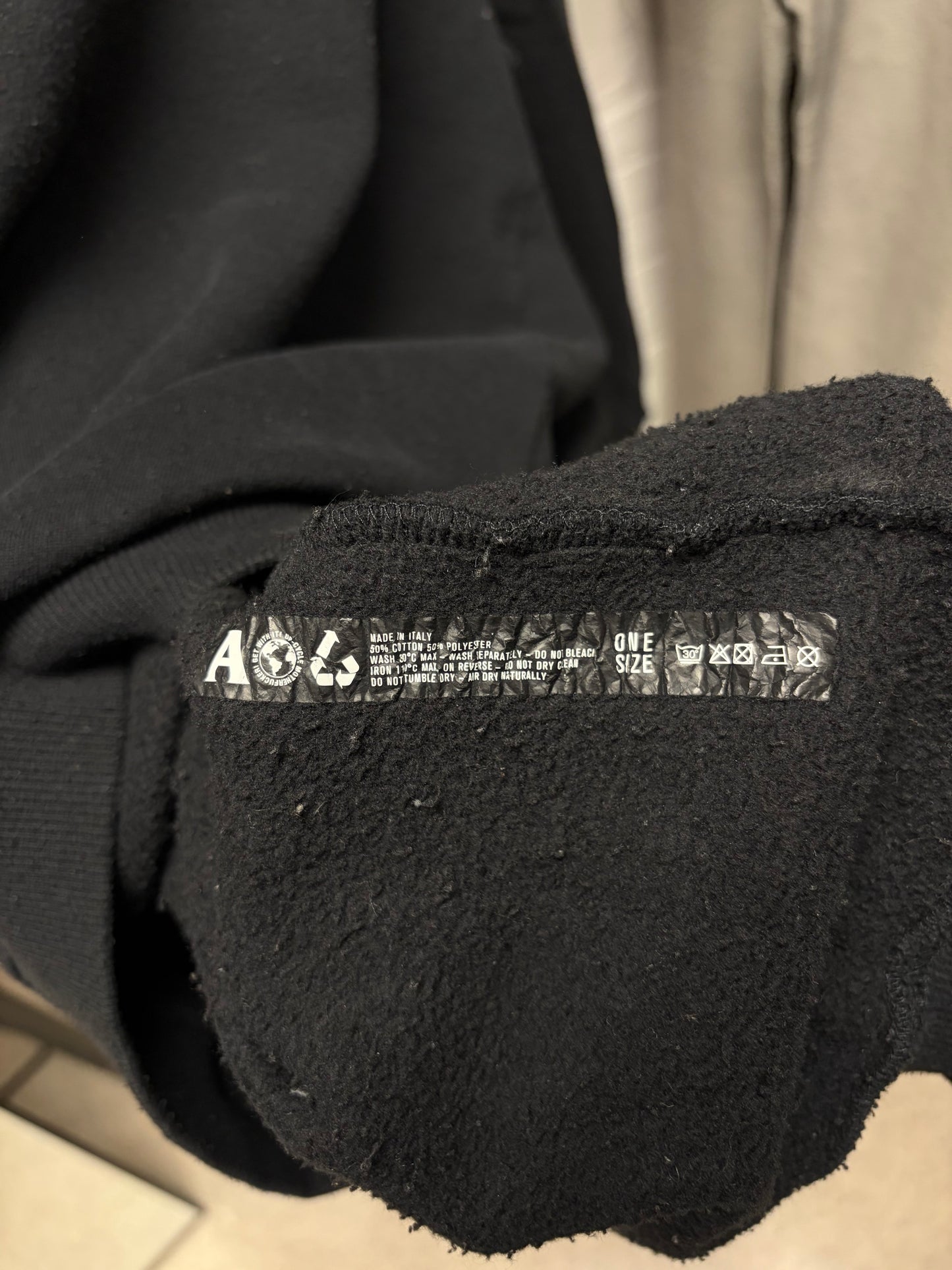 Alyx Studios Basic Black Cotton Zip-Up Hoodie