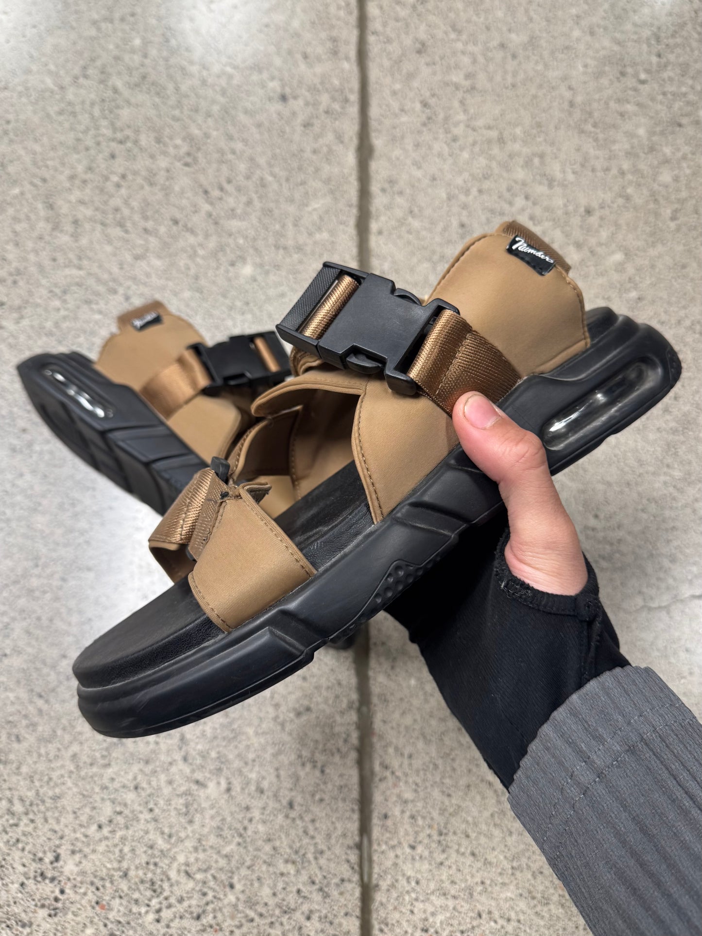 Number (N)ine Black/Gold Double Strap Sandals