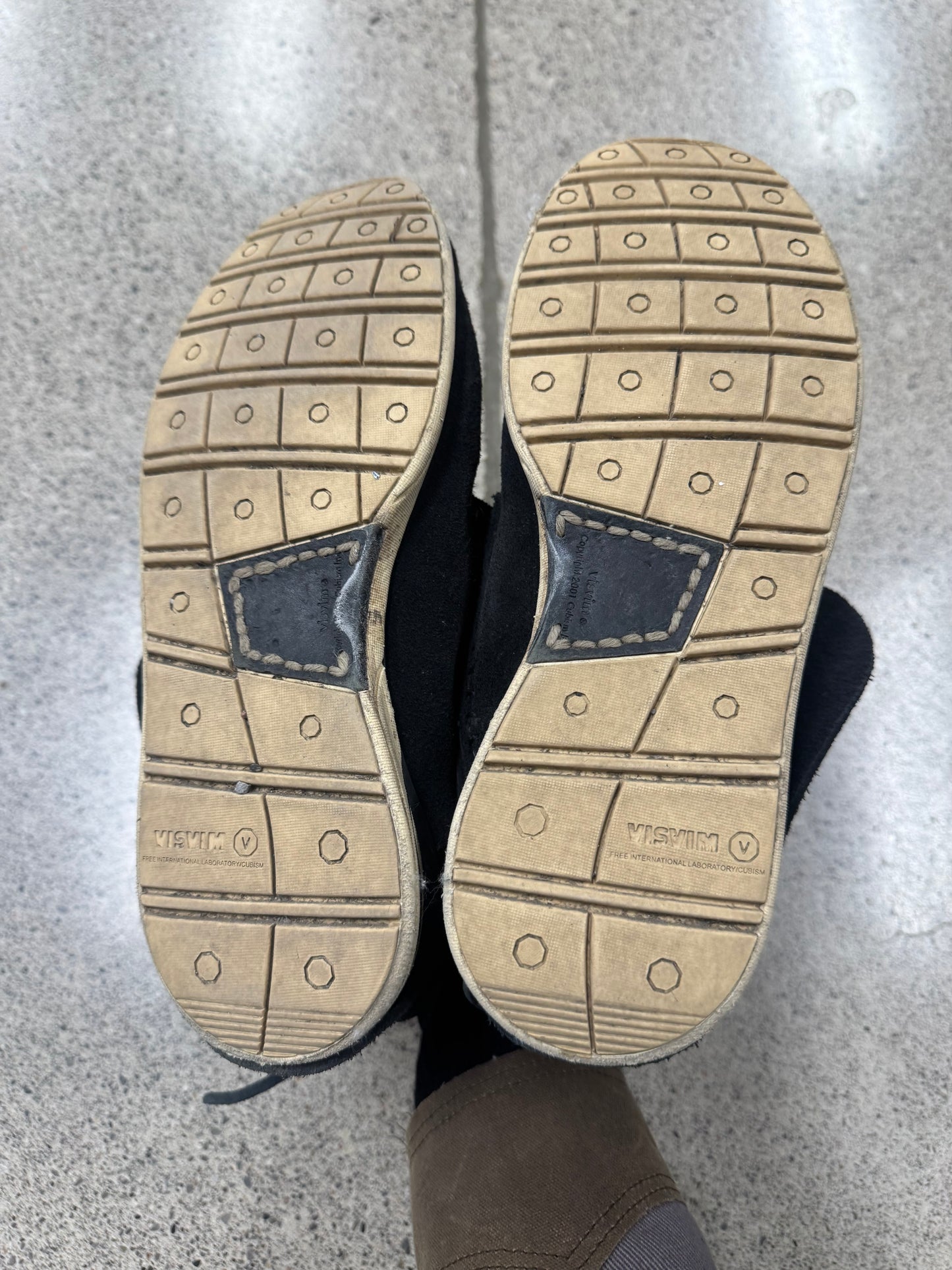 Visvim ‘Lhamo’ Folk Suede Low Top Moccasin Sneakers