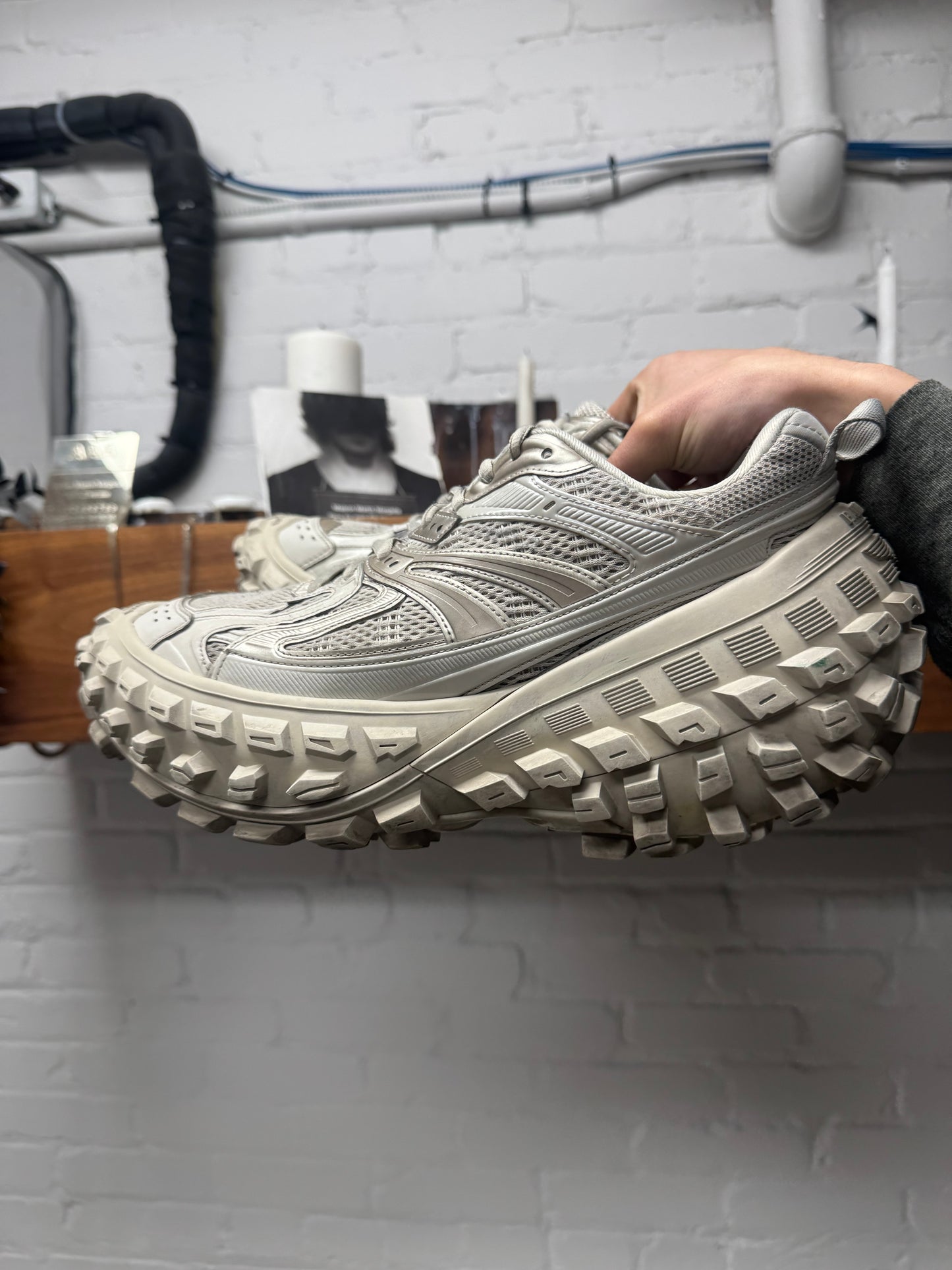 Balenciaga ‘Defender’ Tire Track Sole ‘Bounce’ Low Top Sneakers