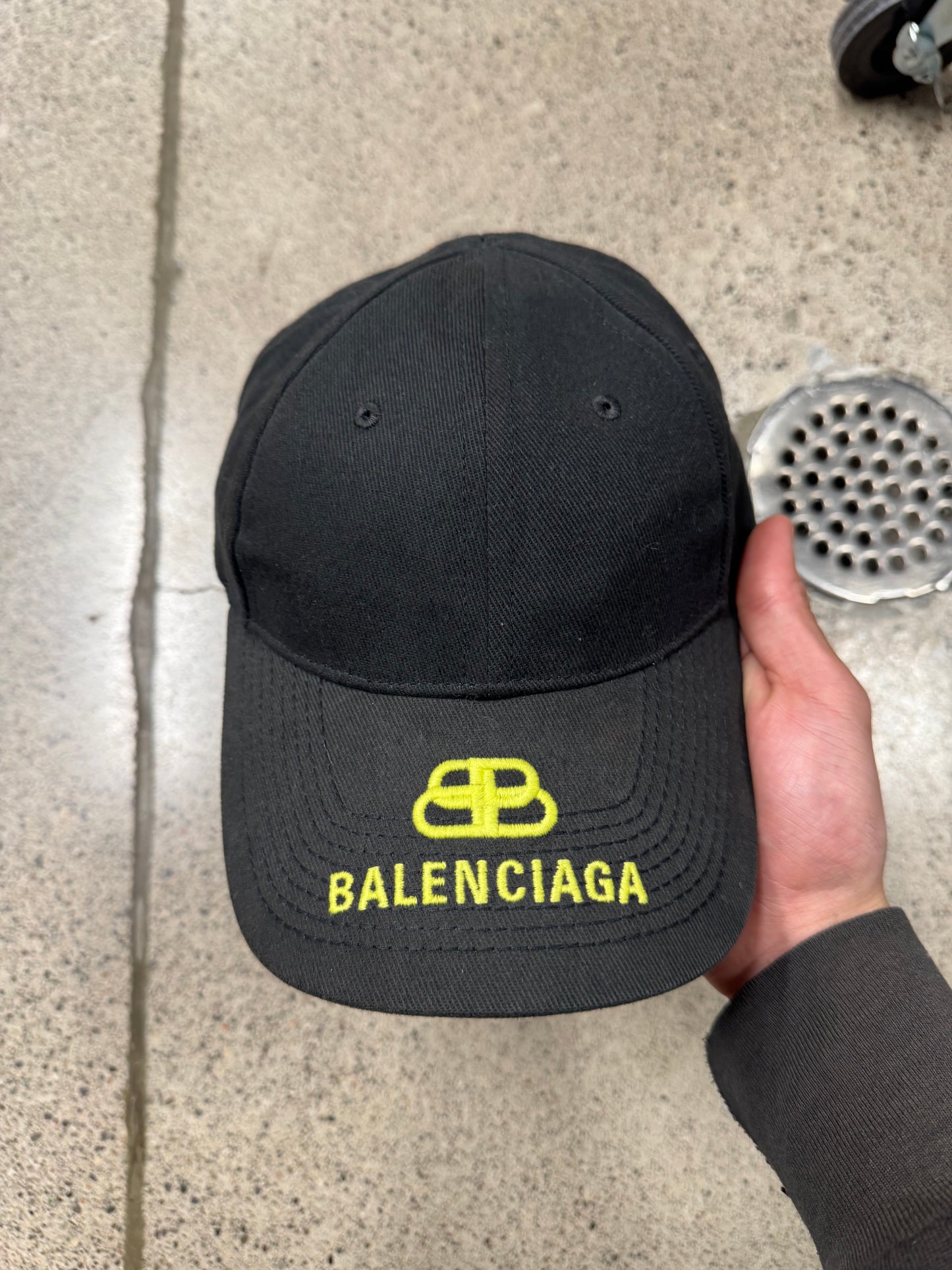 Balenciaga ‘BB’ Interlock Logo Embroidered Baseball Cap