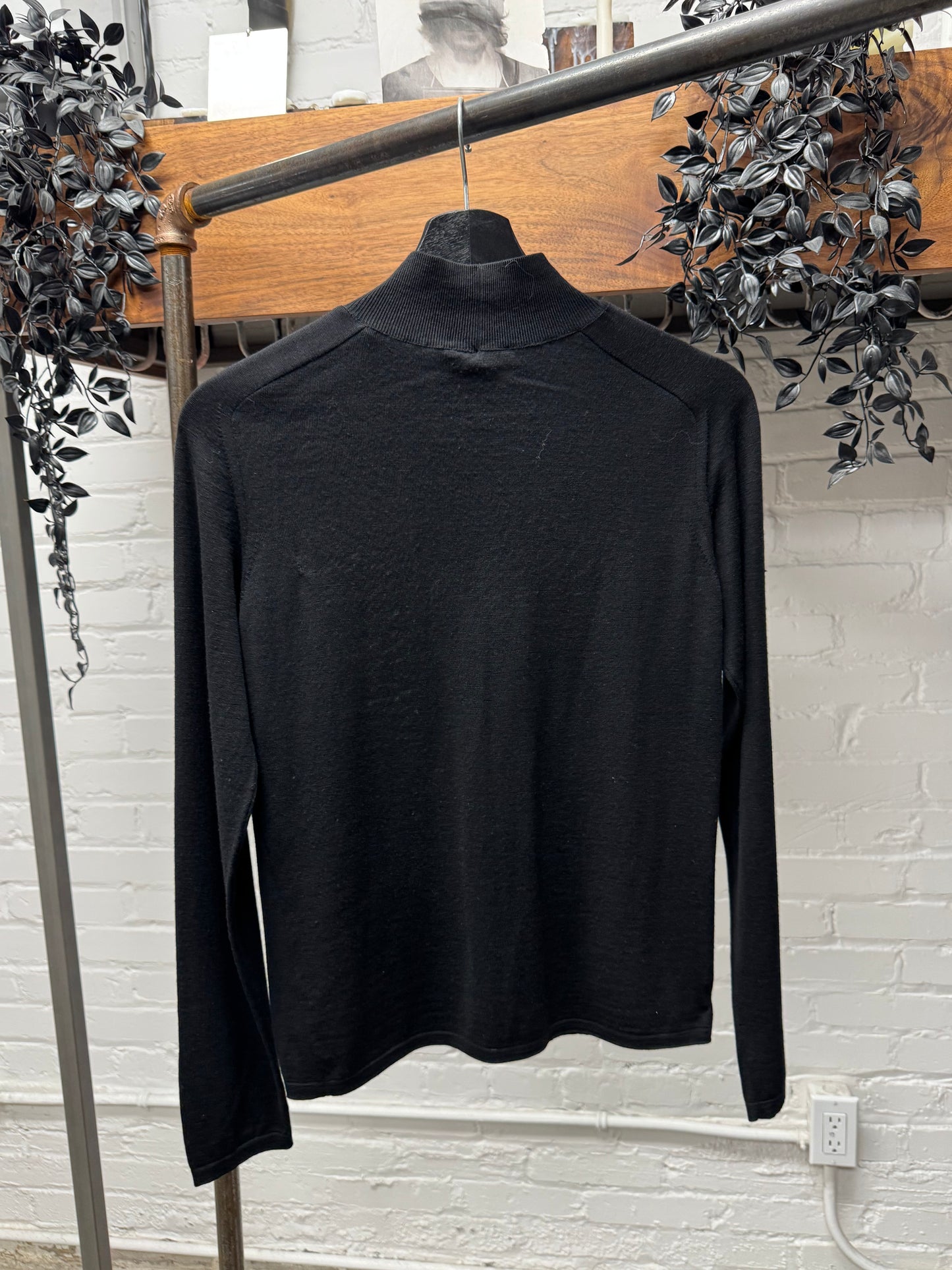 AW1999 Gucci by Tom Ford ‘Pin’ Black Cashmere Sweater