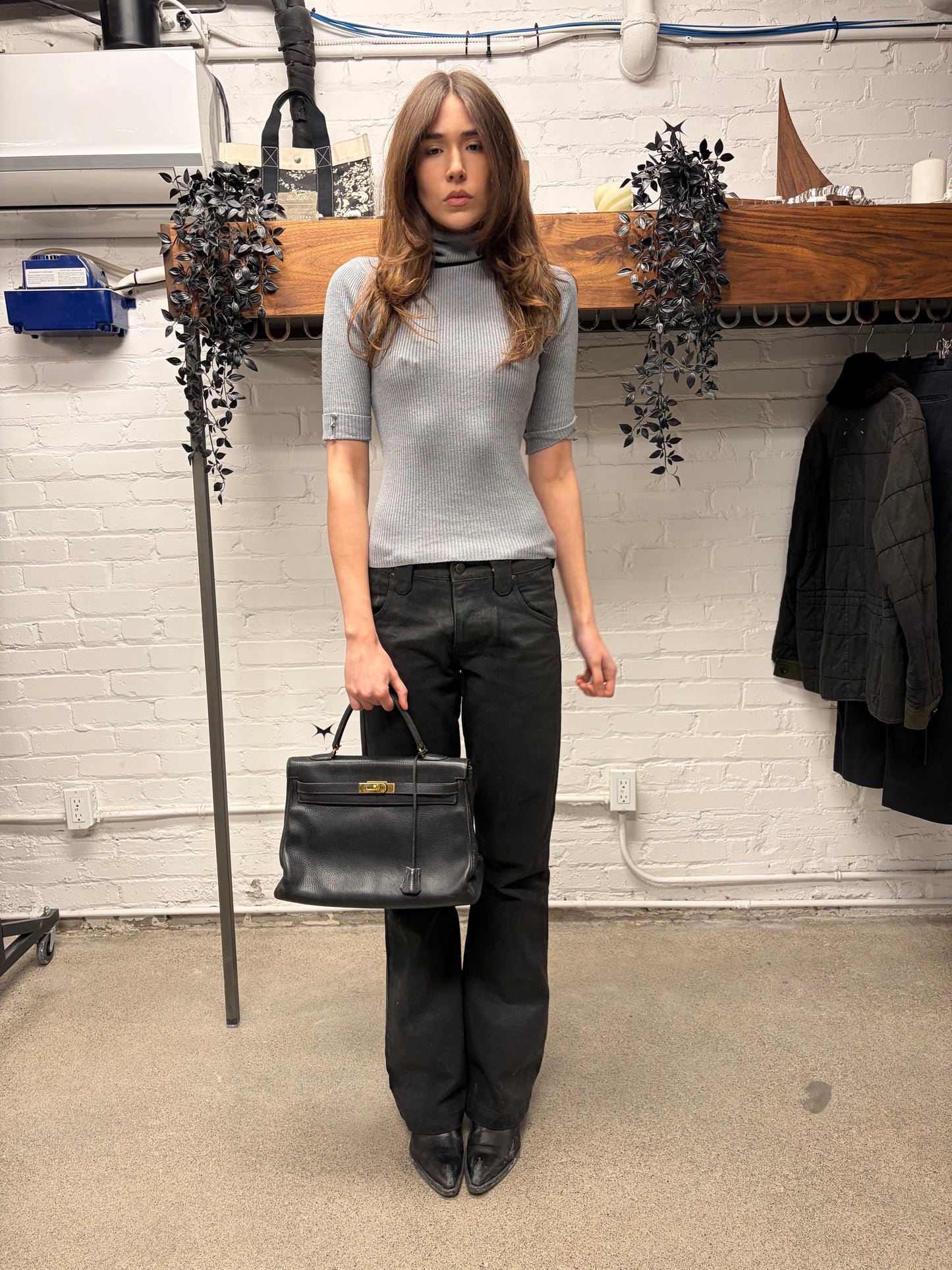 1991 Hermes ‘Kelly 35’ Retourne Black Calfskin/Gold Hardware Handbag