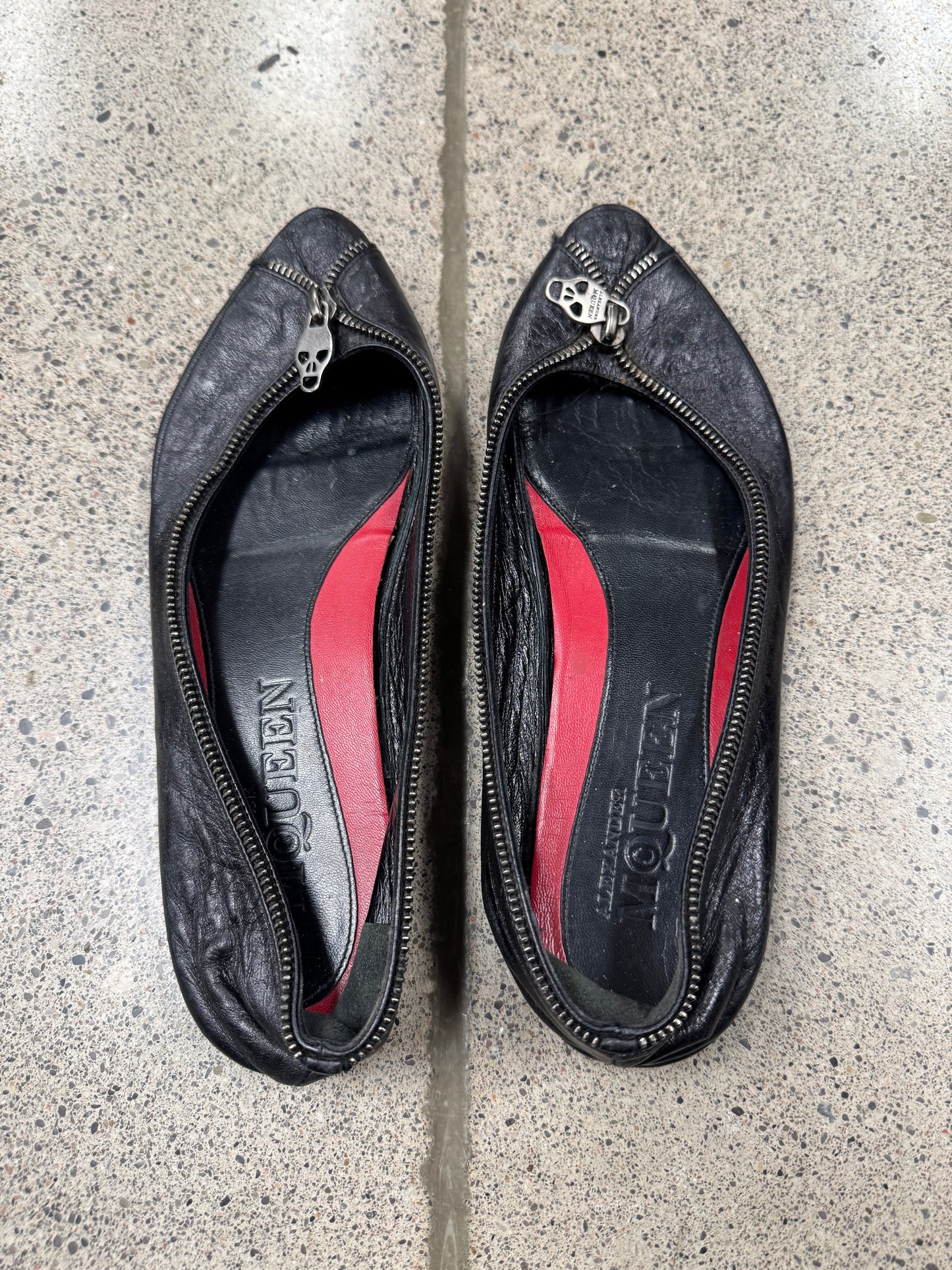 Alexander McQueen ‘Skull’ Zipper Flats