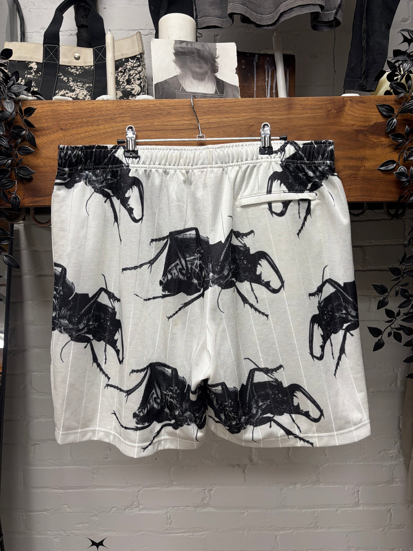 SS2021 Supreme ‘Beatle’ White Mesh Drawstring Shorts