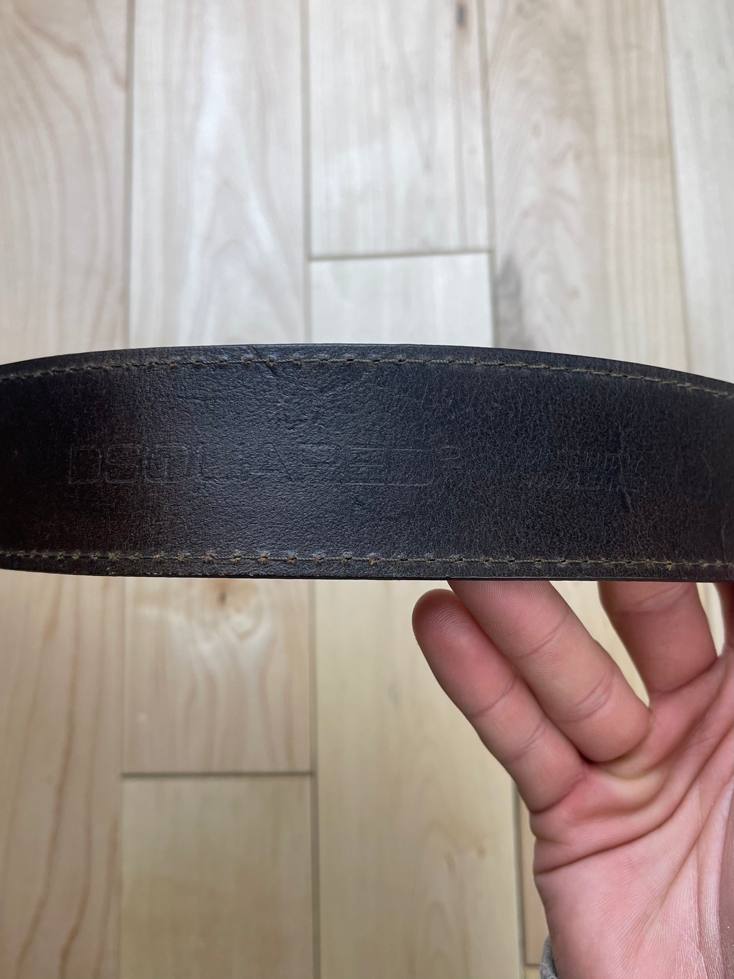 2000s Dsquared2 Wood Buckle Dove Calfskin Leather Belt