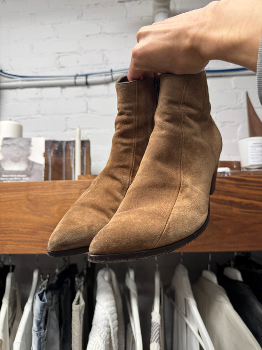 Saint Laurent ‘Lukas’ Brown Suede Cuban Heel Boots