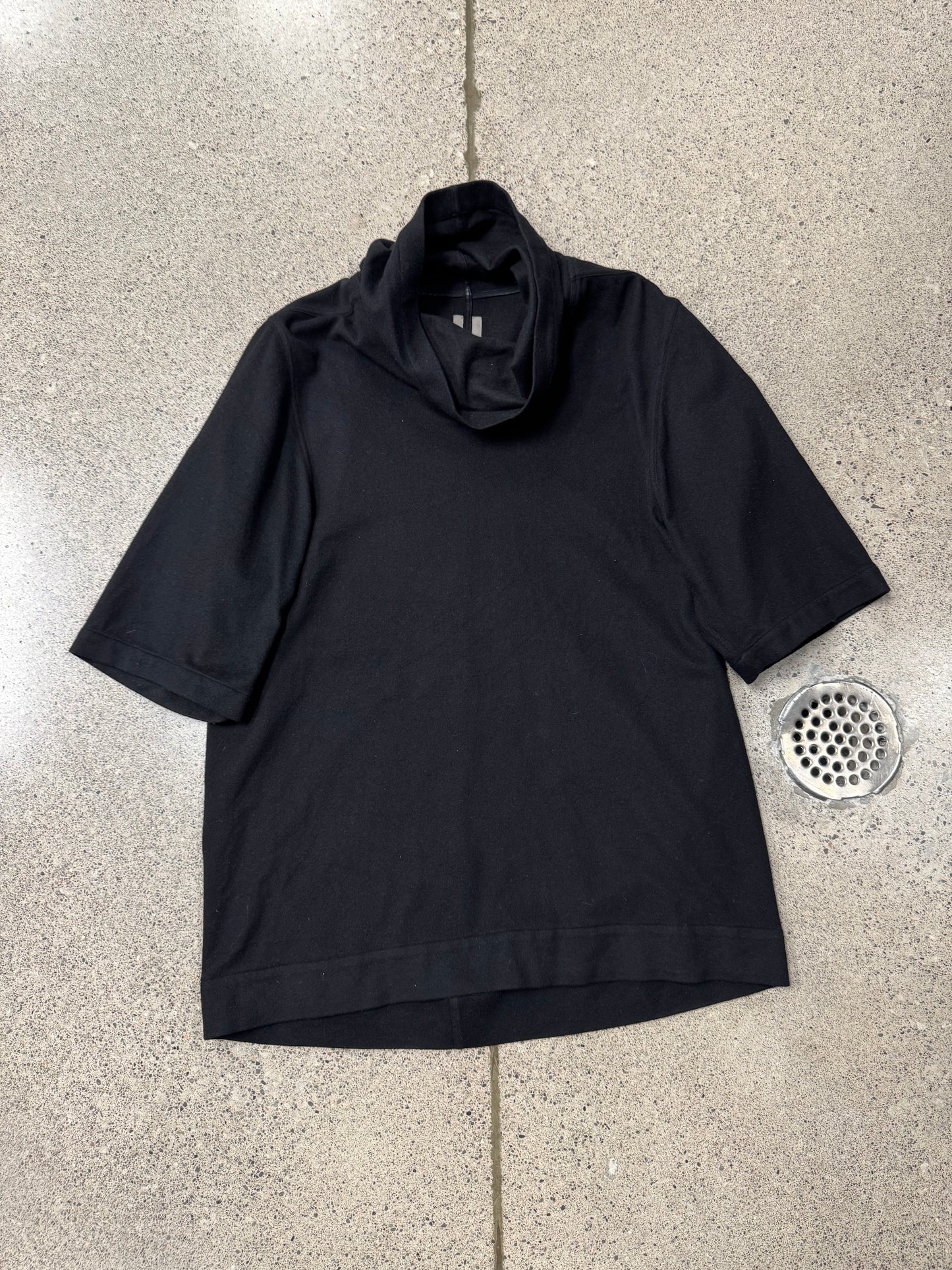 AW2015 Rick Owens ‘Sphinx’ Mainline Black Poncho Layering Top