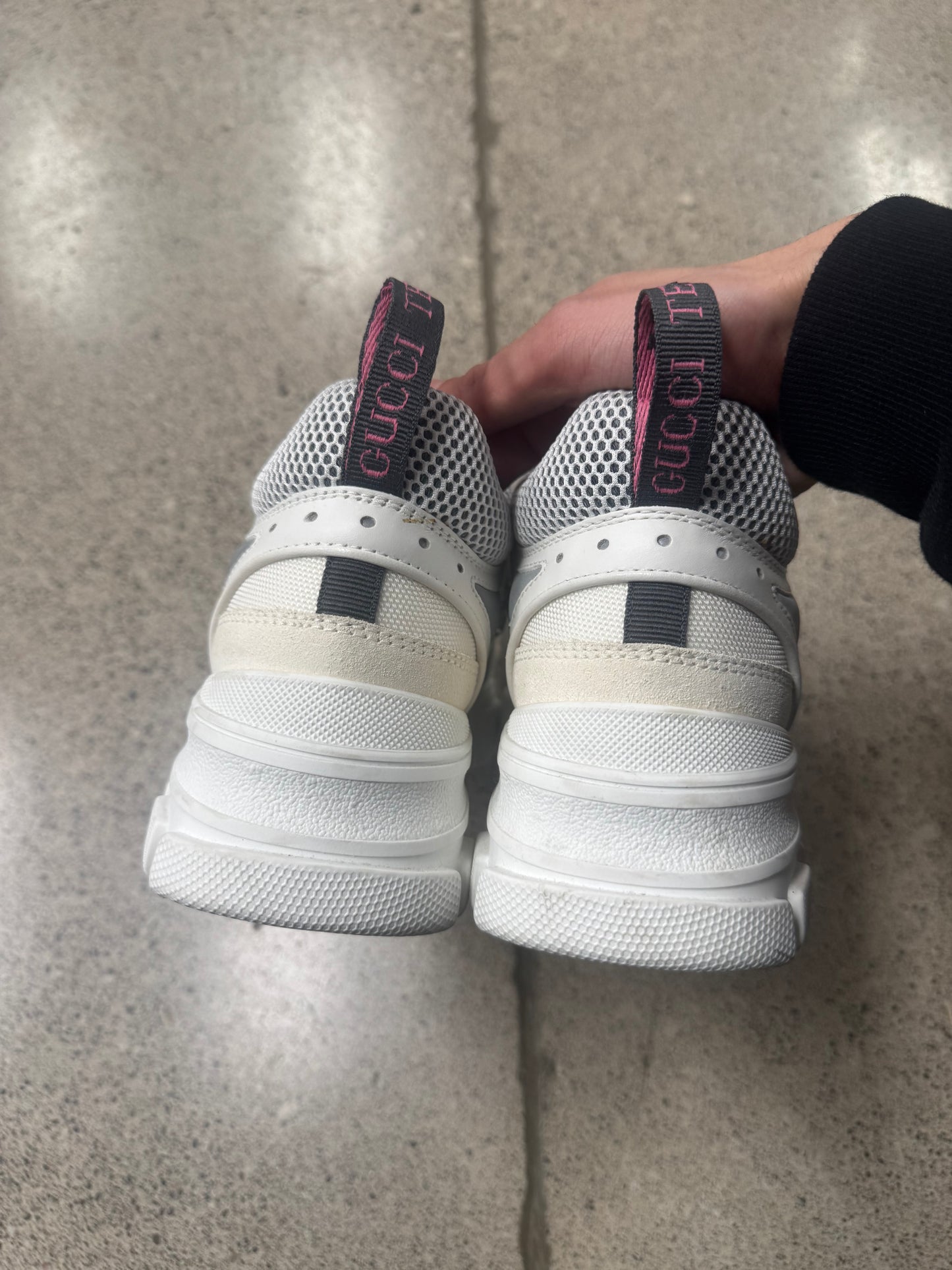 Gucci ‘Flashtrek’ White Low Top Sneakers