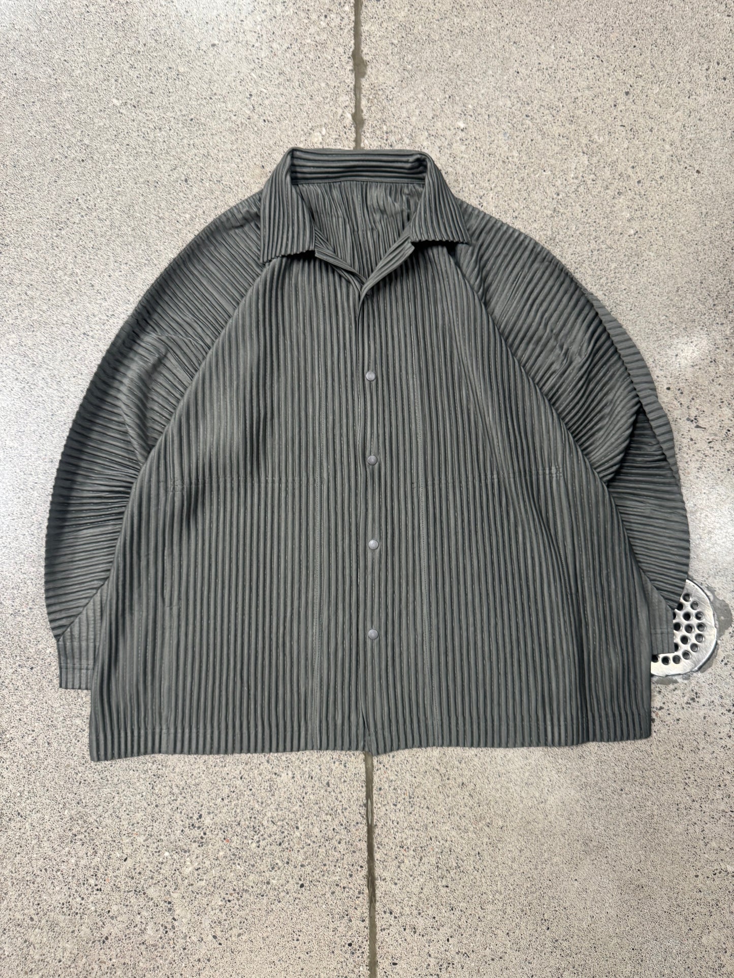 Issey Miyake ‘Homme Plisse’ Pleated Button Snap Jacket