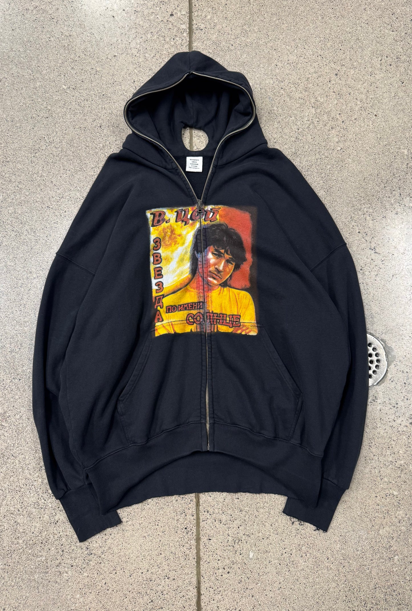 SS2019 Vetements ‘Russian Idol’ Gimp Full Zip Hoodie