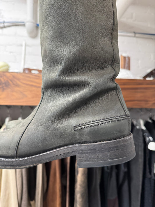 AW2004 Dior Homme ‘Victim of the Crime’ Leather High Cut Boots