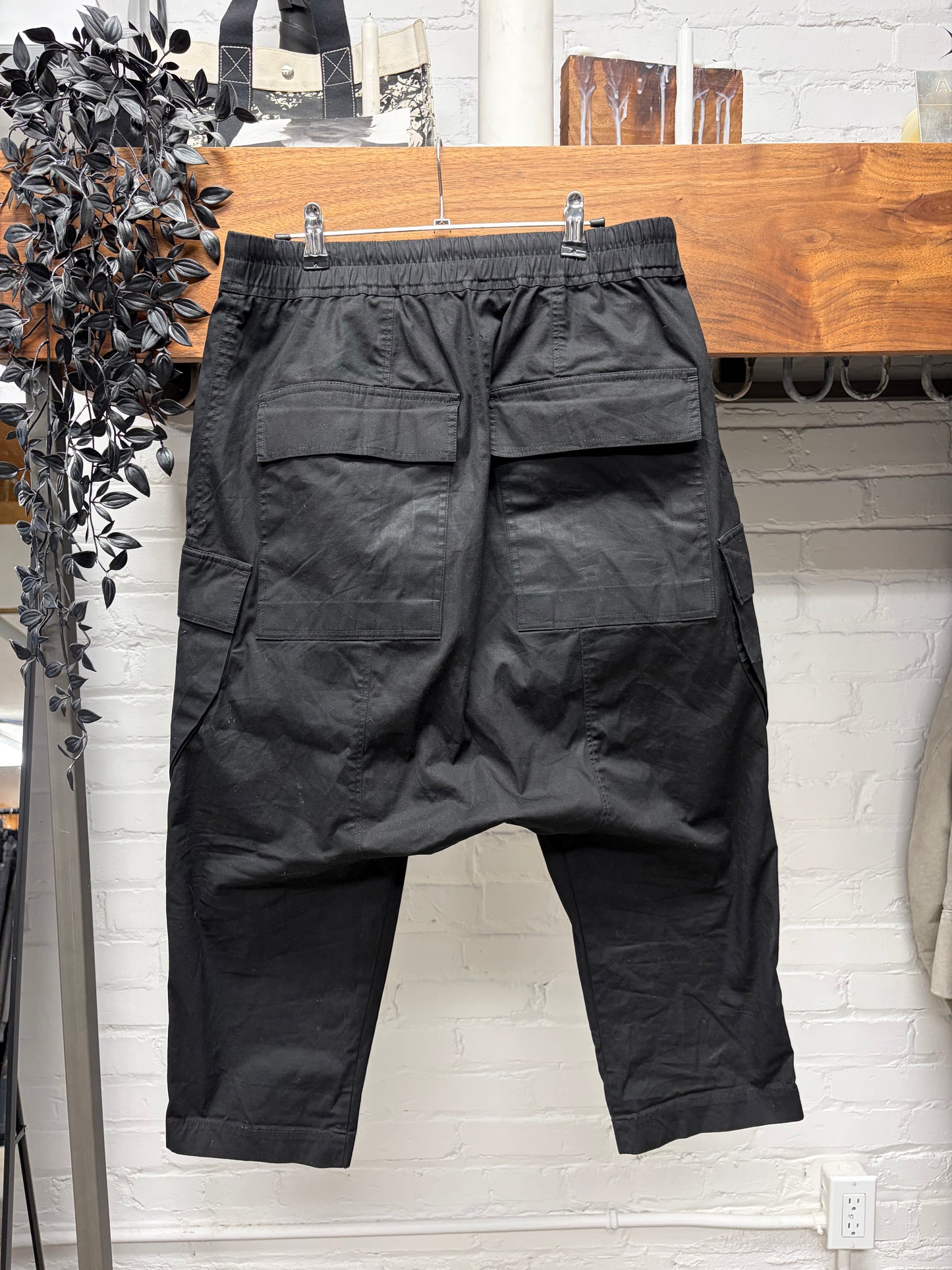 AW2018 Rick Owens ‘Sisyphus’ 3/4 Length Black Drop Crotch Cargo Shorts