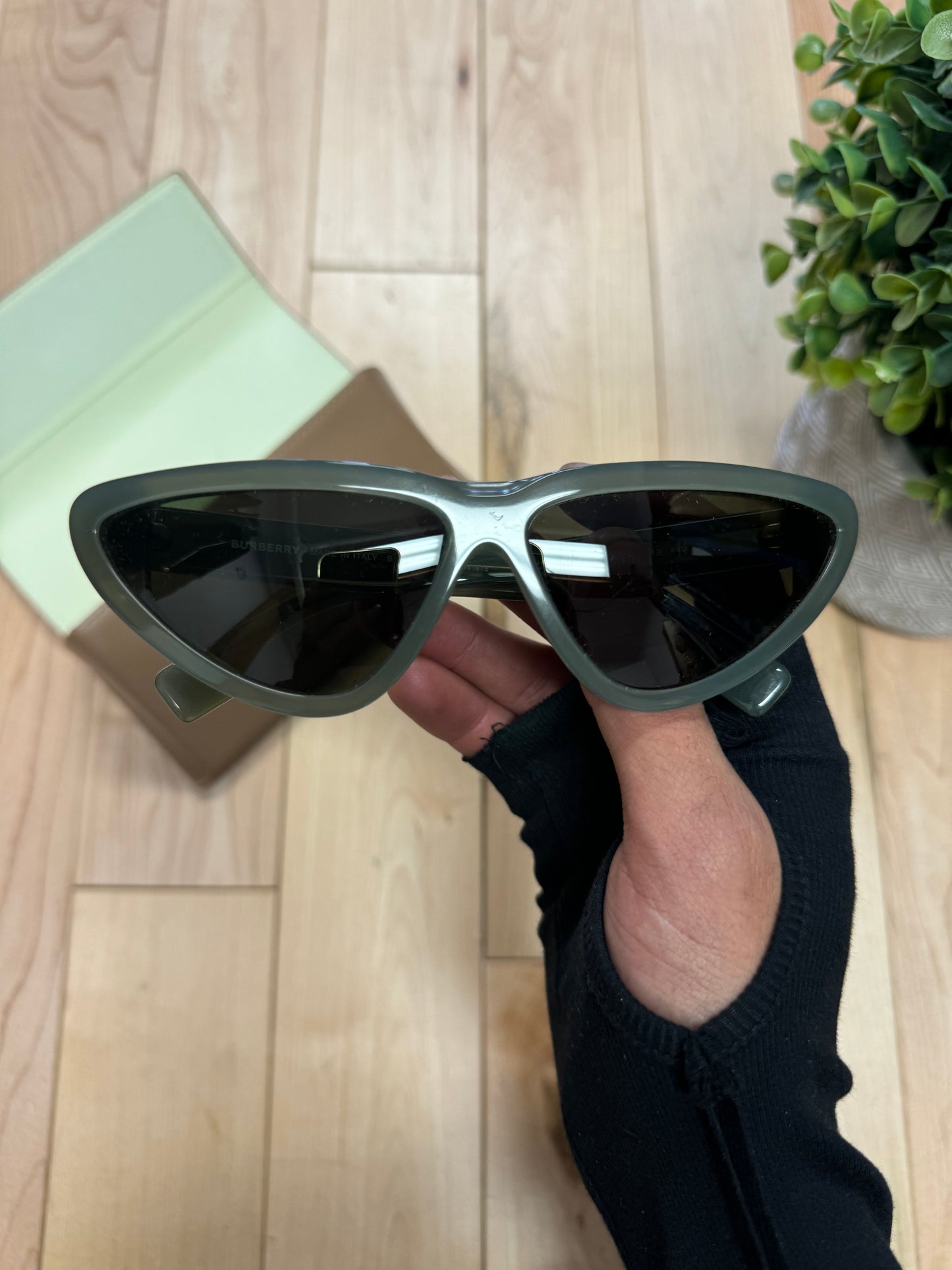 Burberry Green ‘Cat Eye’ Sunglasses