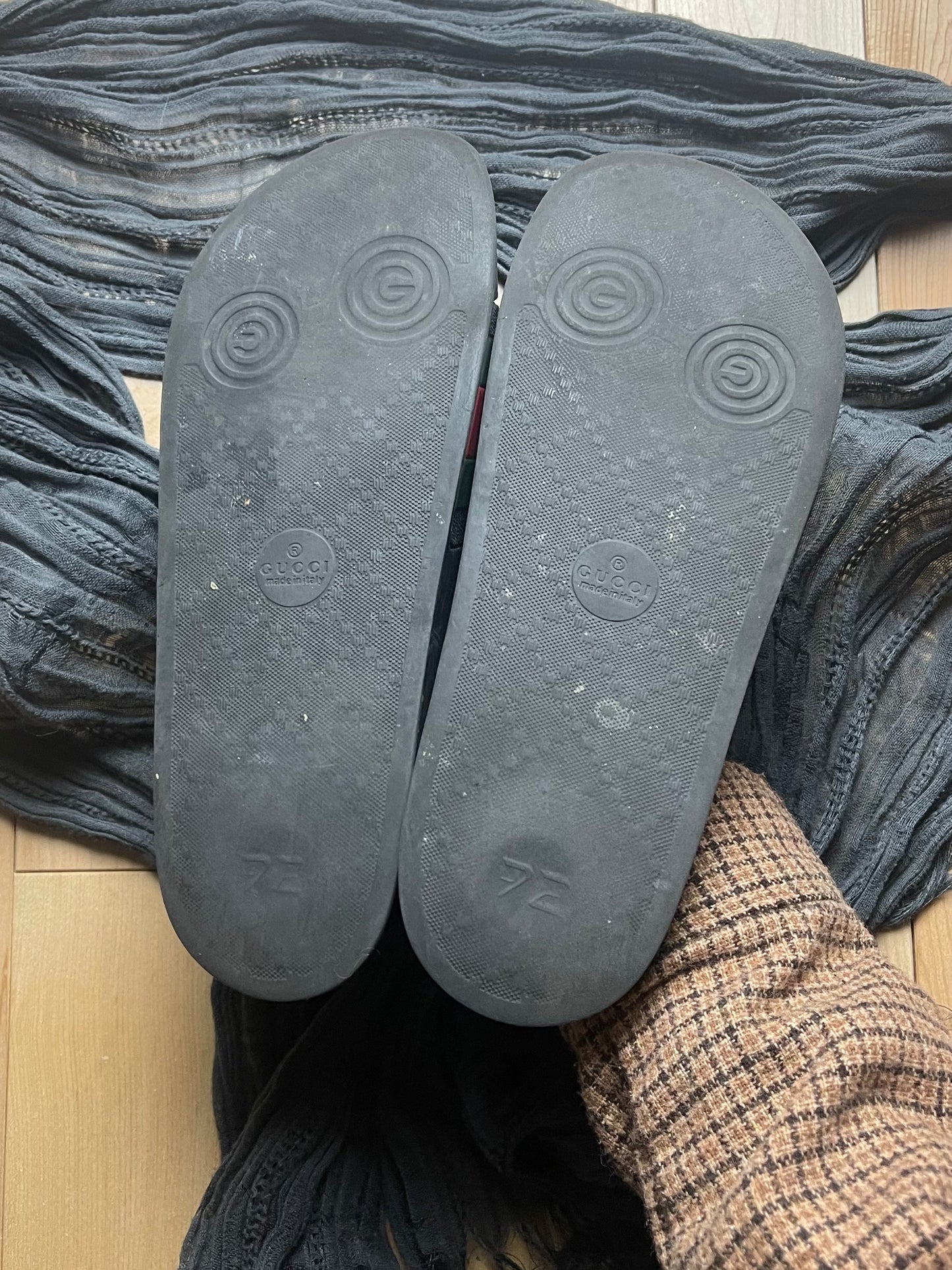 Gucci Classic Red/Green Stripe Slides