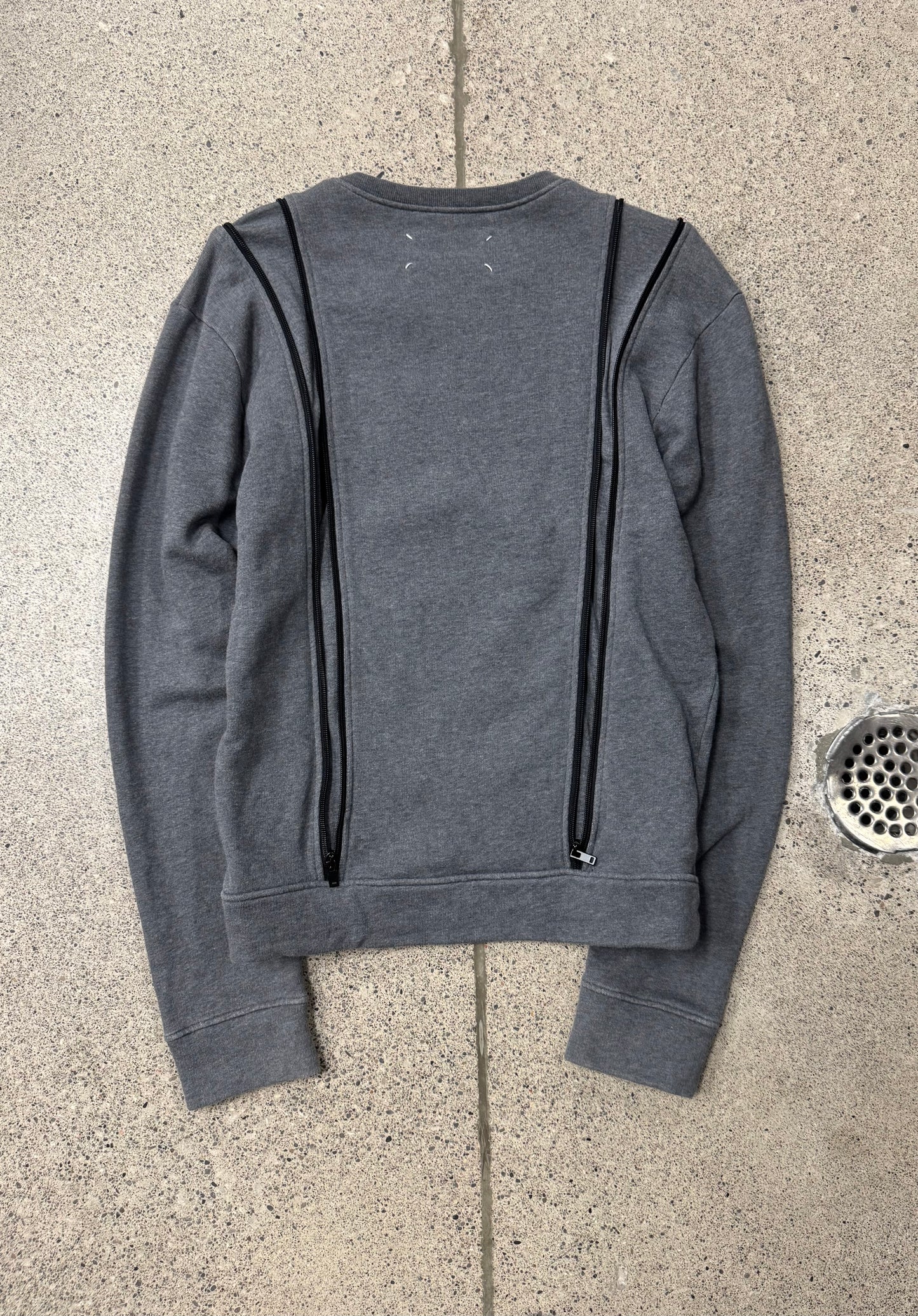 SS2016 Maison Margiela ‘Double Zip’ Expandable Sweatshirt