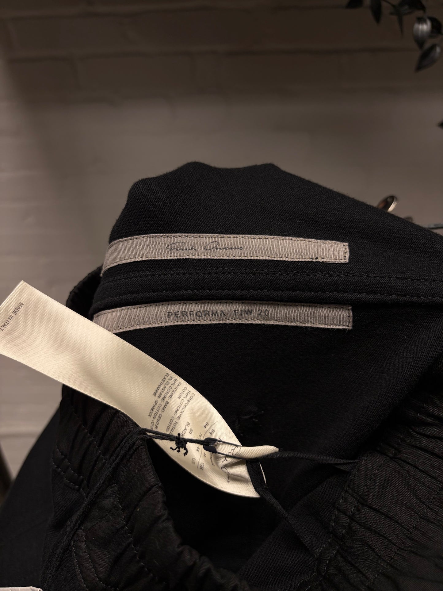 AW2020 Rick Owens ‘Performa’ Black Cotton Cargo Joggers