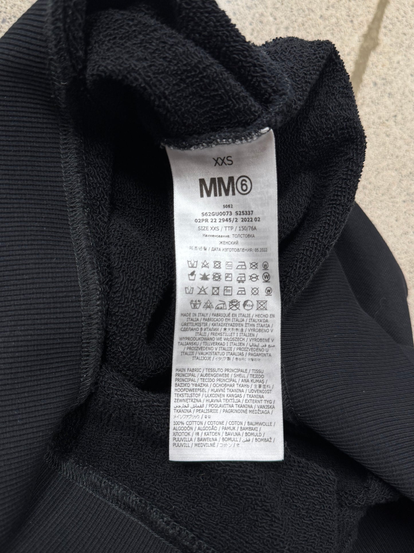 2022 Maison Margiela ‘Margiela Six’ Studded Short Sleeve Sweatshirt