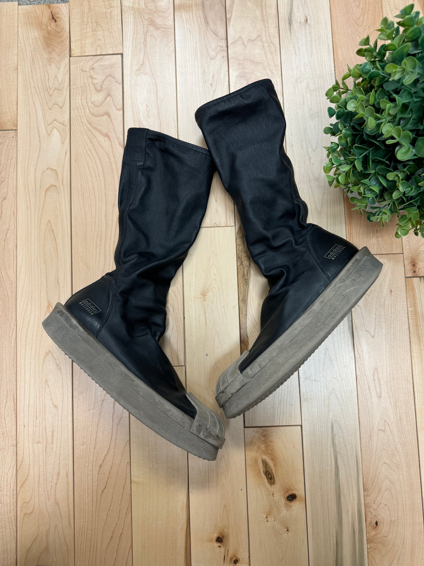 Autumn Winter 2016 Rick Owens x Adidas Leather ‘Mastadon’ Sneakers