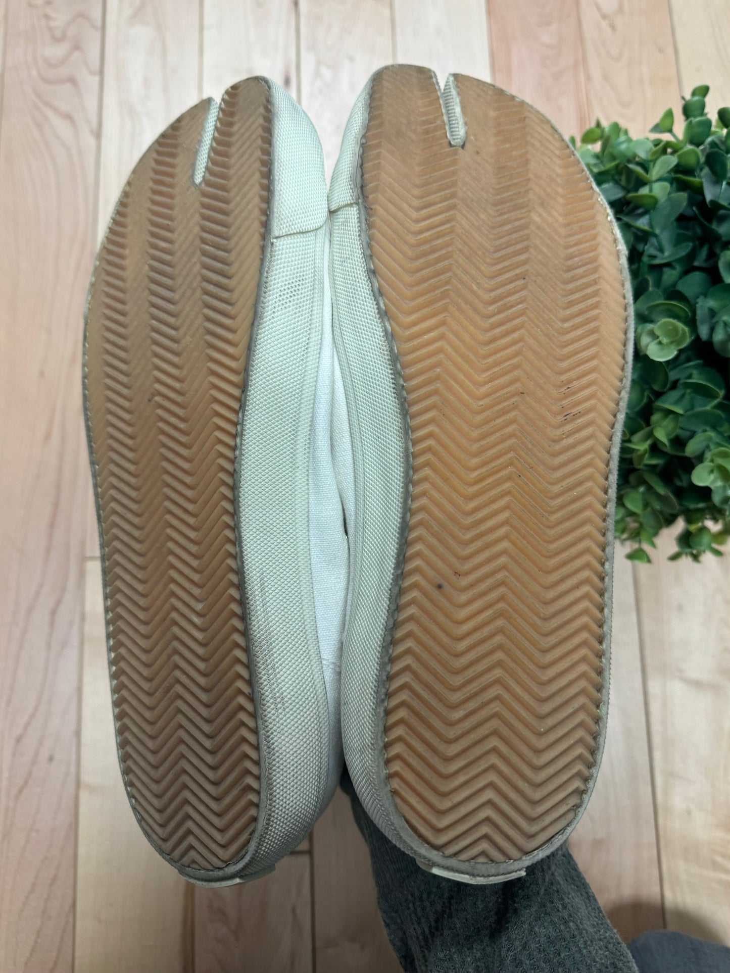 Maison Margiela Tabi Split Toe Low Top Sneakers