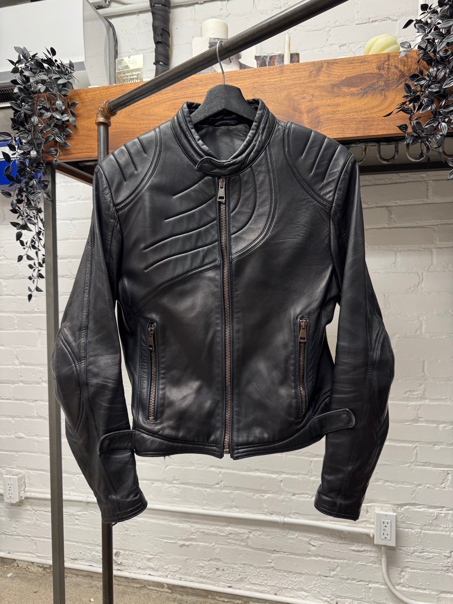 AW2000 Gucci by Tom Ford ‘Spiral Zip’ Lamb Leather Jacket