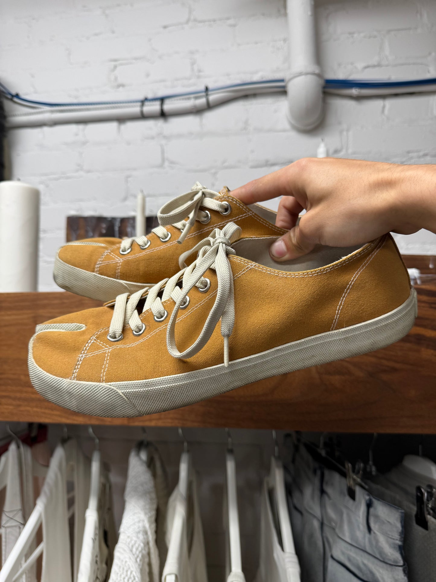 Maison Margiela ‘Tabi’ Low Top Split Toe Sneakers
