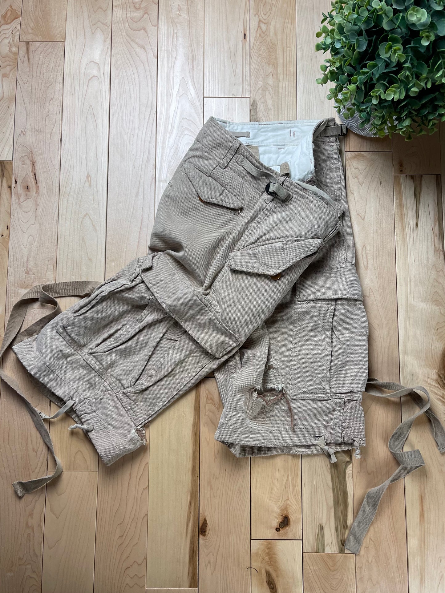 1997 General Research Style 157 Cargo Shorts