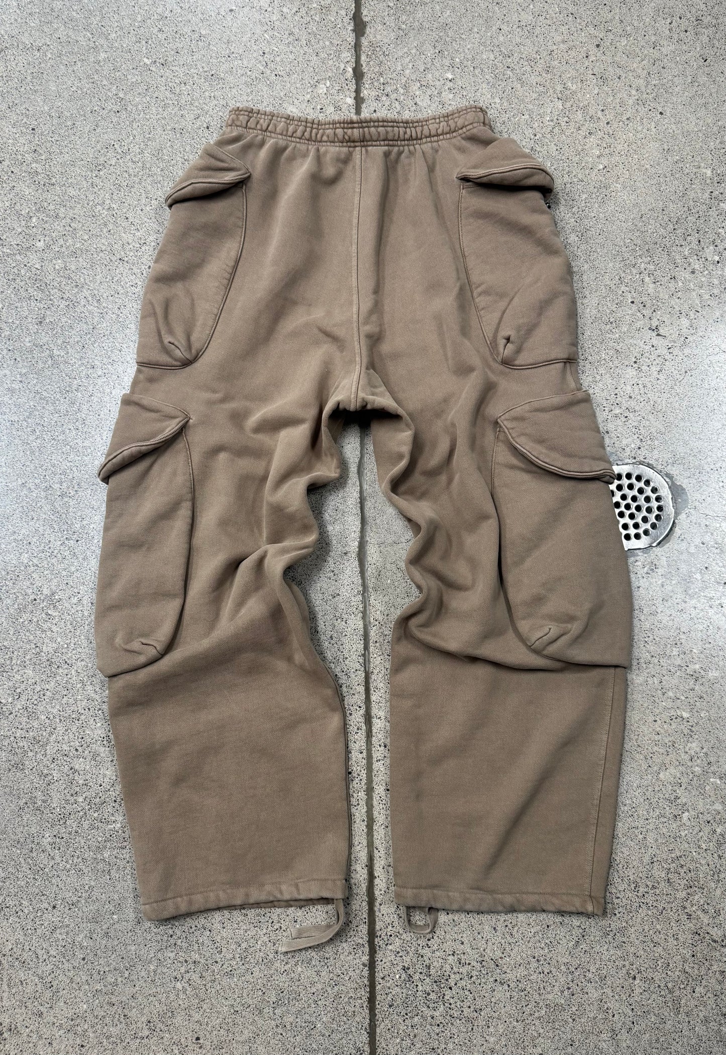 Entire Studios ‘Parachute’ Organic Cotton Cargo Sweatpants