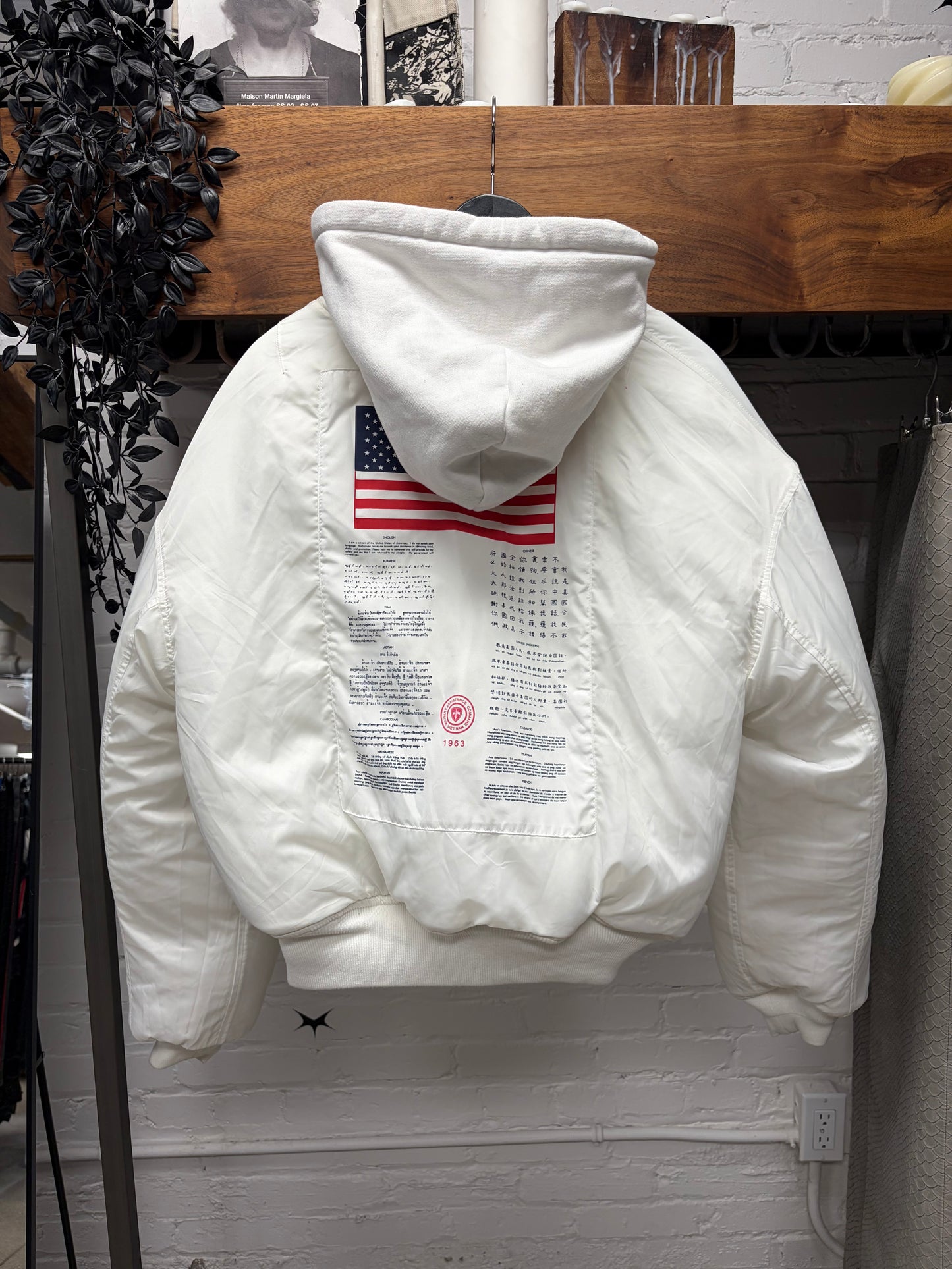 SS2017 Vetements x Alpha Industries White Hooded Reversible Bomber Jacket
